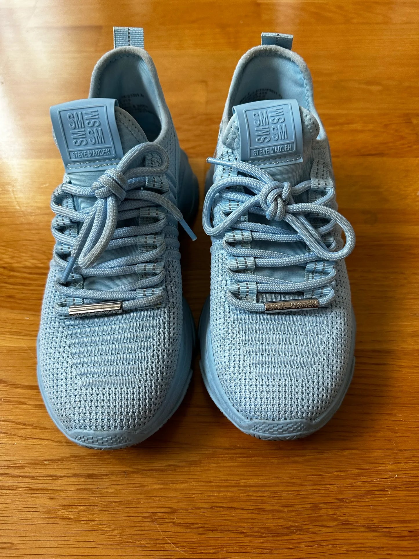 Steve Madden Sneakers
