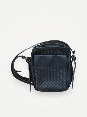 Bottega Veneta Front Pocket Messenger Intrecciato Nappa Small-skinnaxelremsväska