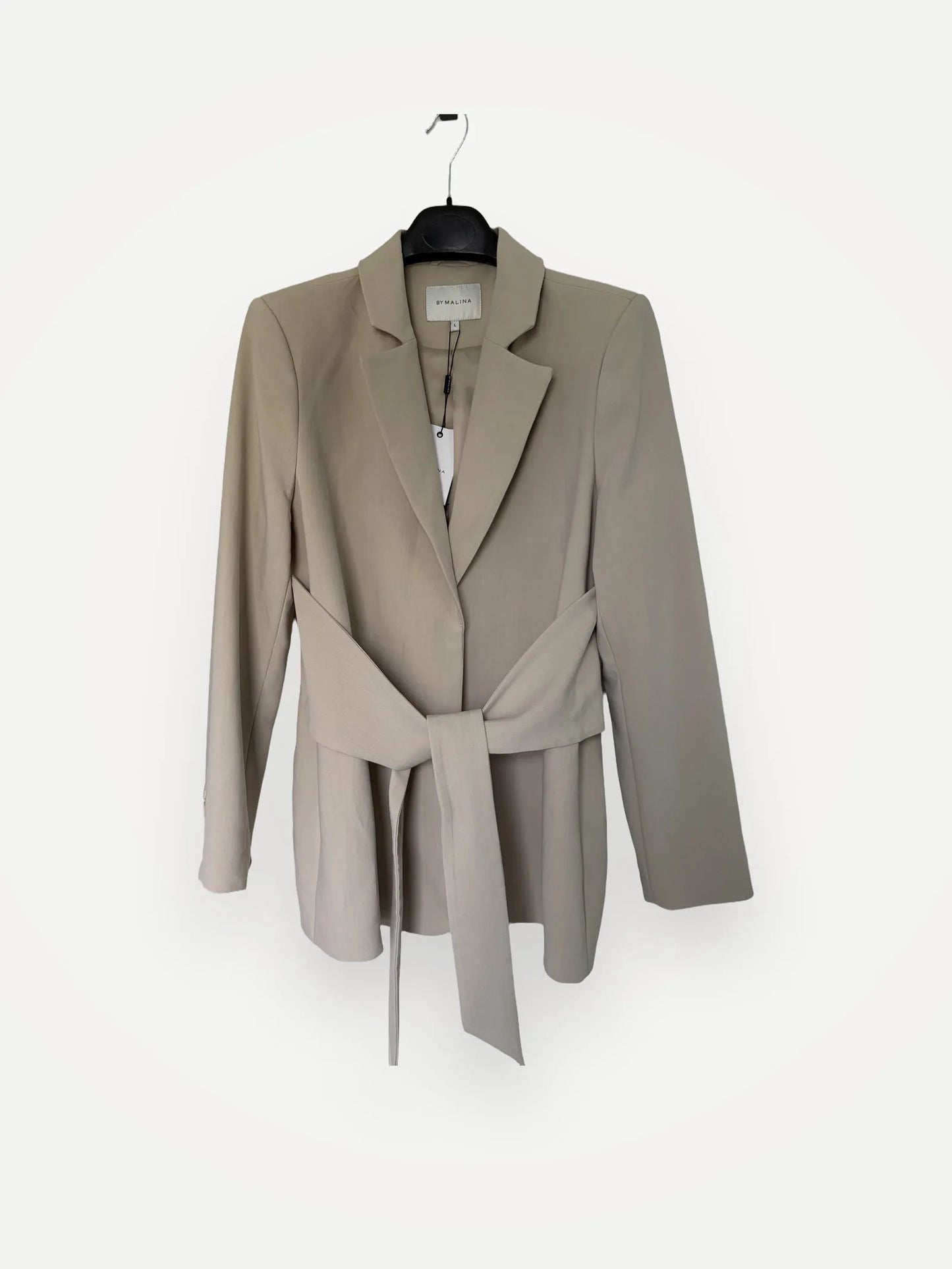 By Malina Chloe Jacket