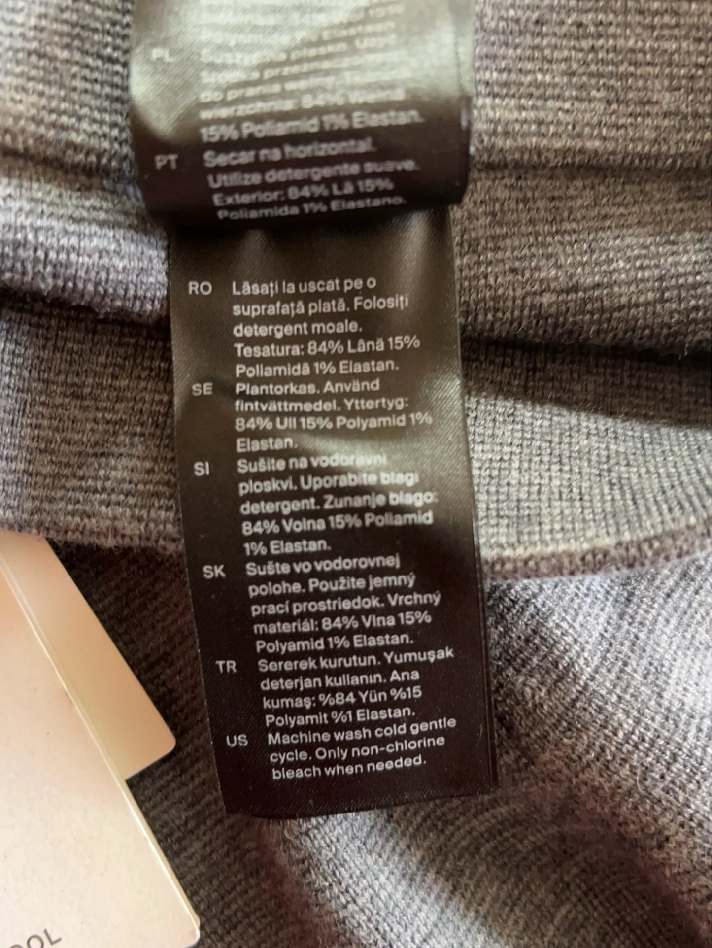 Cos-ullkostymbyxor NWT