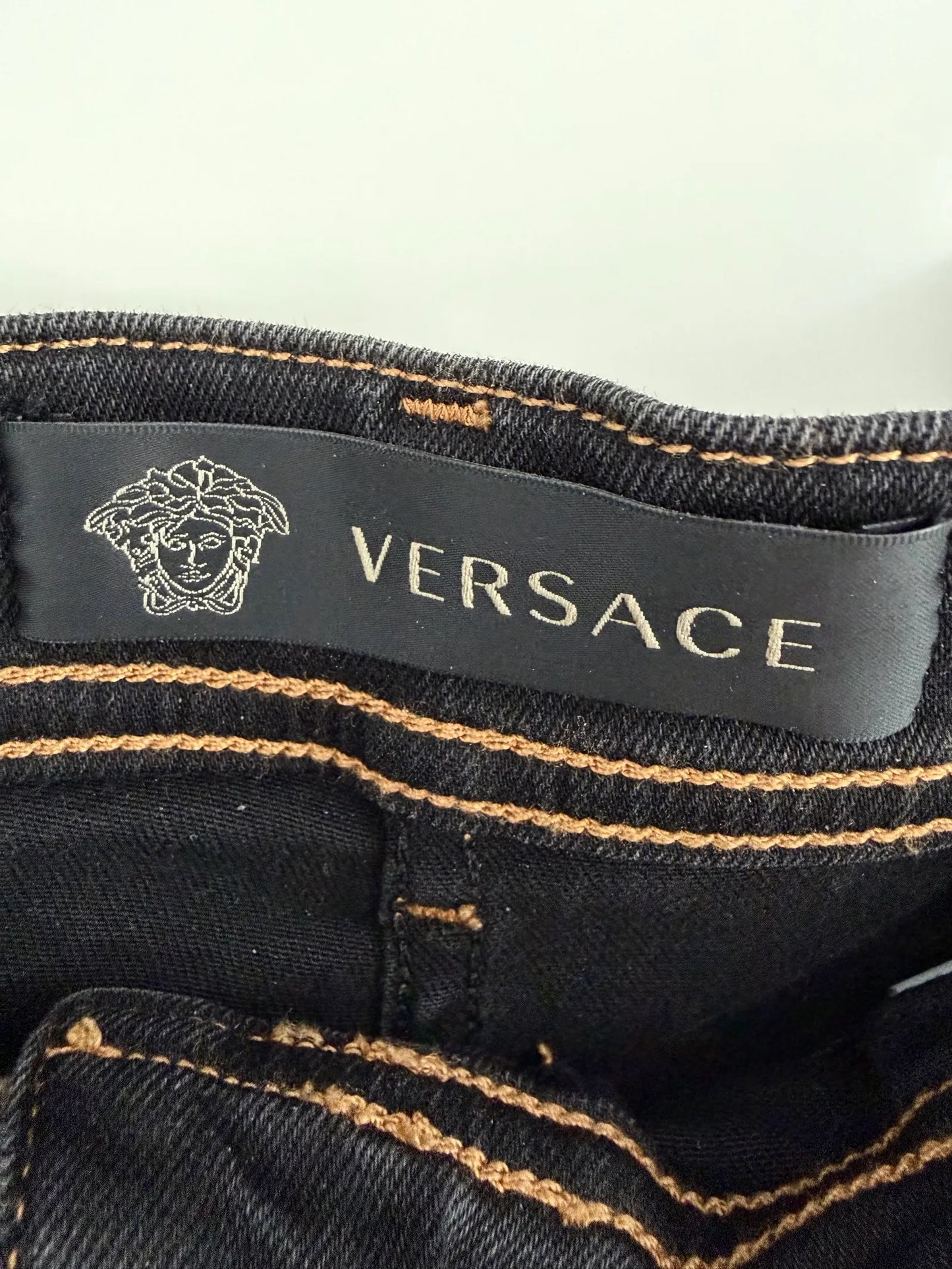 Versace-jeans