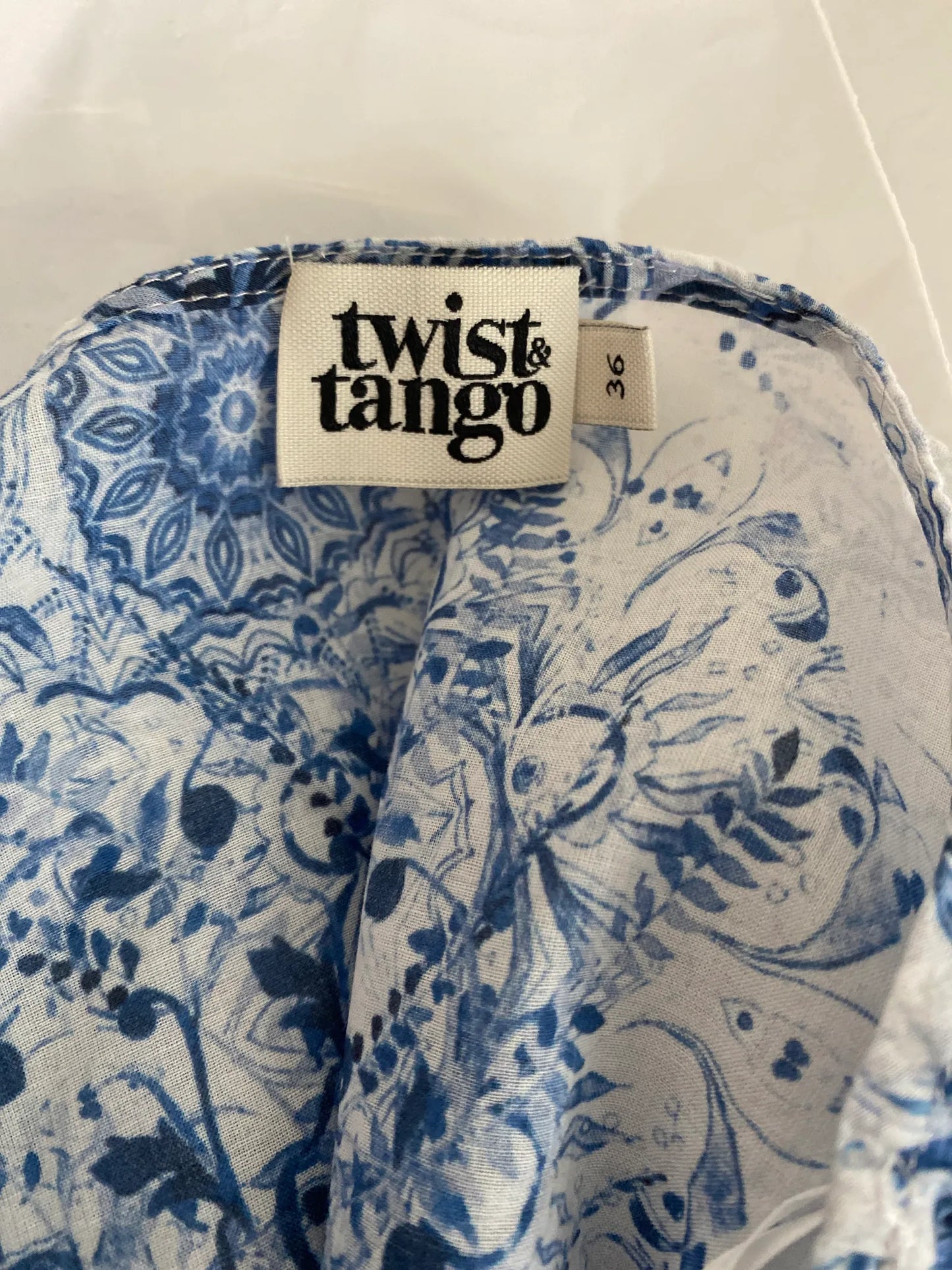 Twist & Tango Blouse