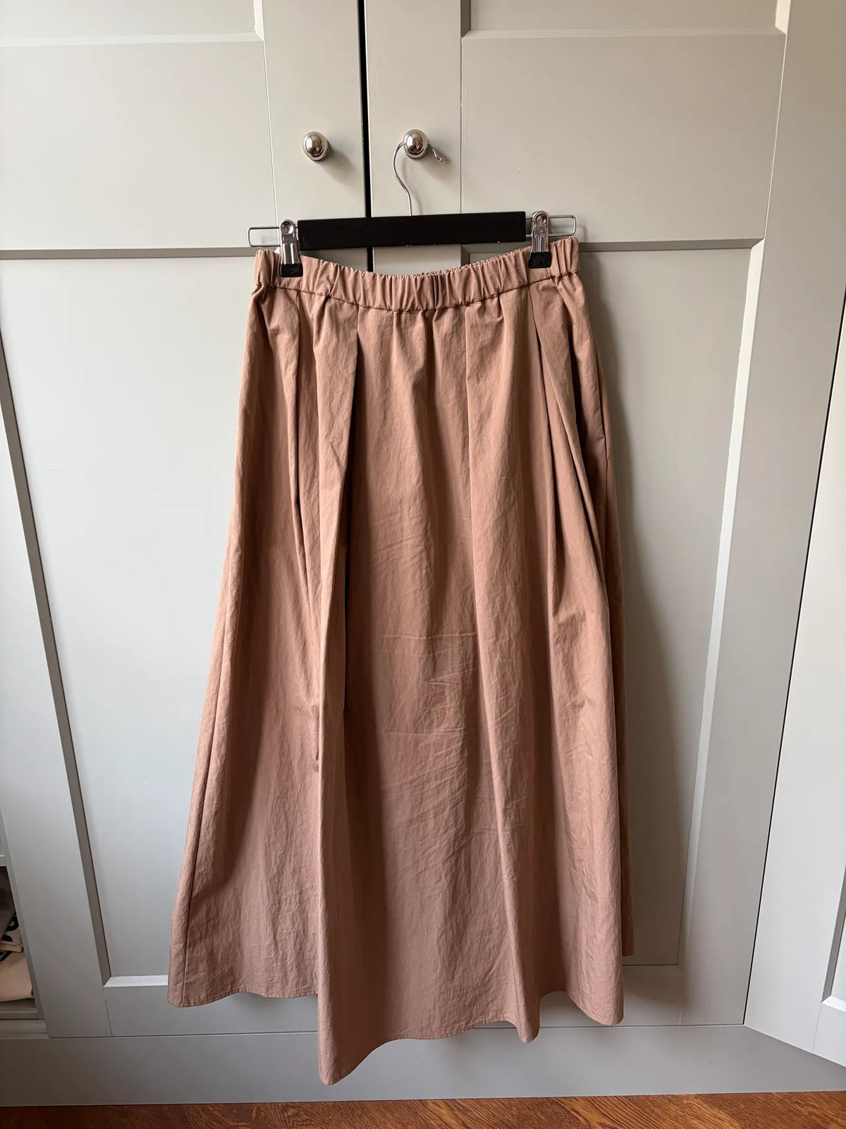 Stylein Sorina-kjol NWOT