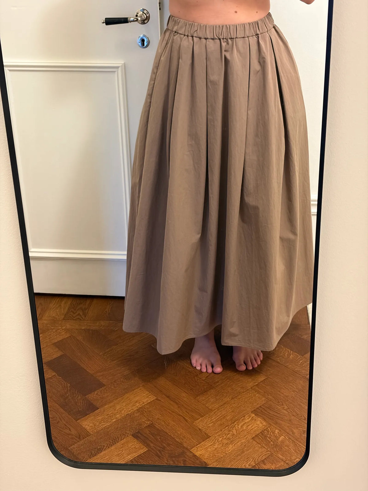 Stylein Sorina-kjol NWOT