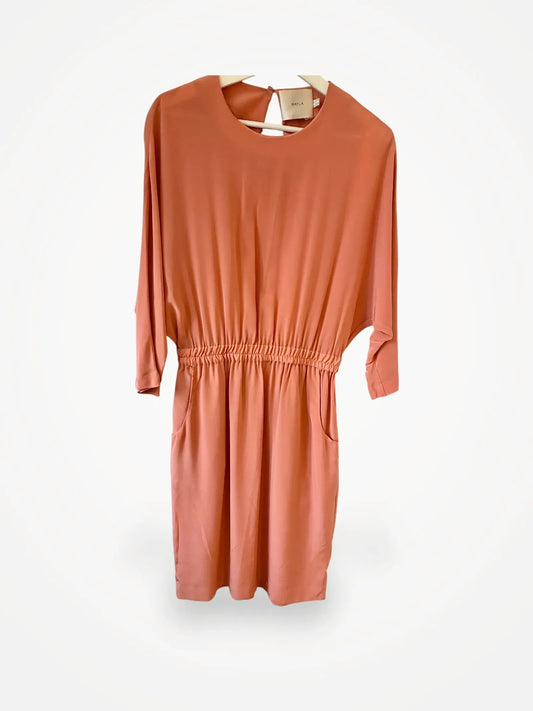 Mayla-sidenklänning