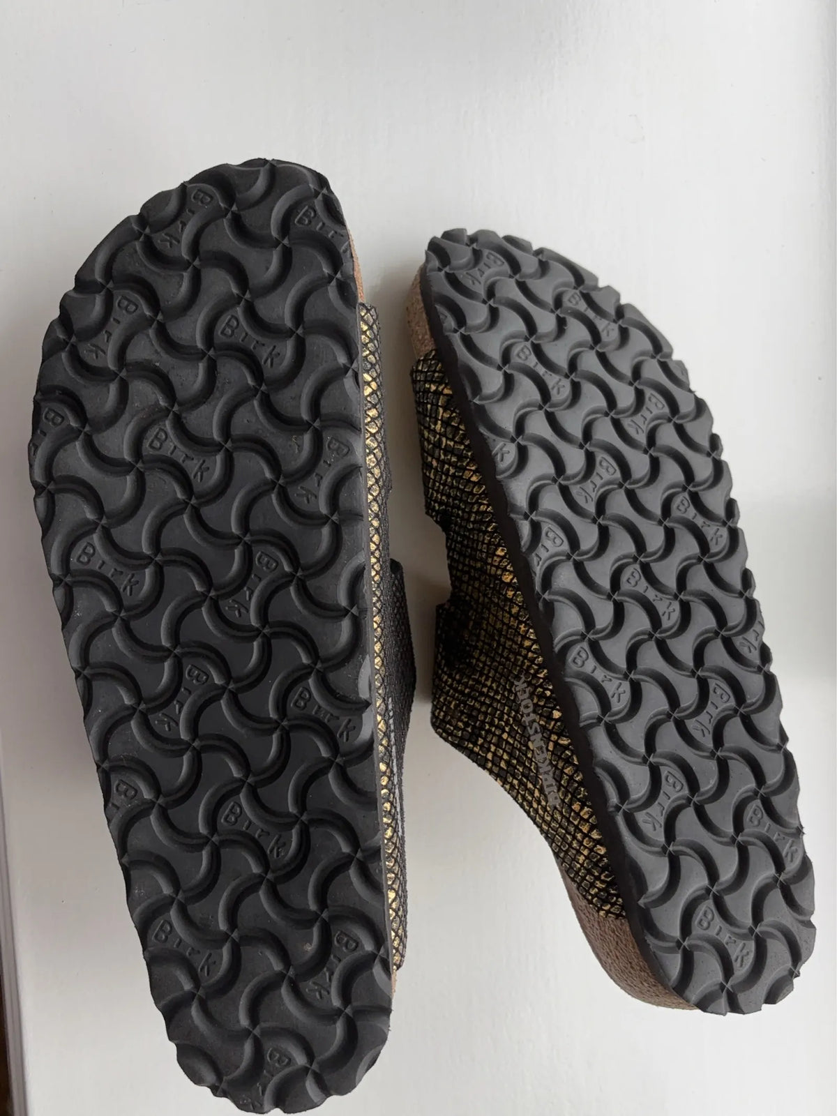 Birkenstock Arizona Mf Shiny Python Sandals
