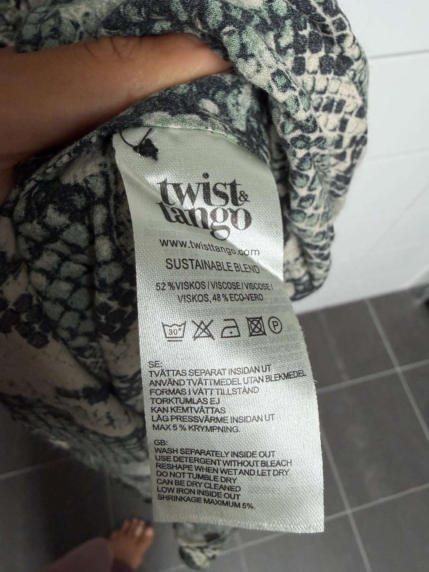 Twist & Tango Dress