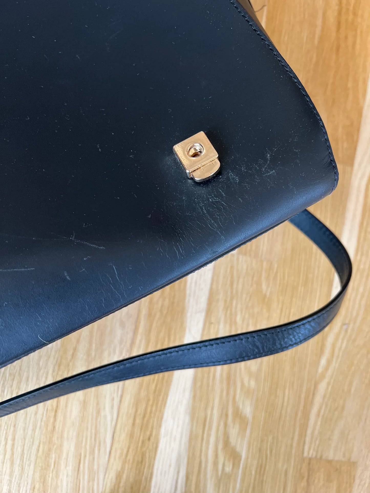 ATP Atelier Volterra Large Handbag - Black-skinnhandväska