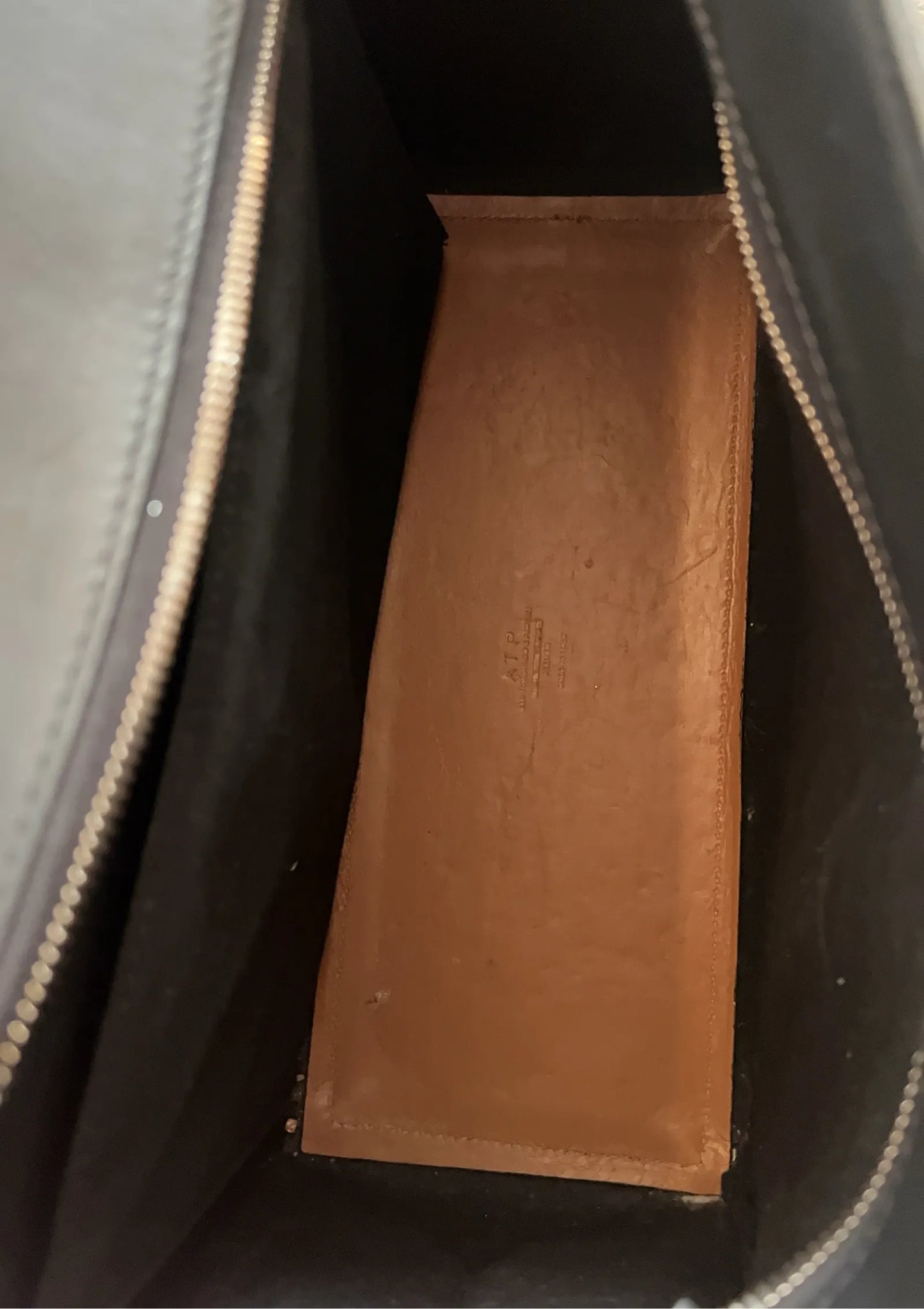 ATP Atelier Volterra Large Handbag - Black-skinnhandväska