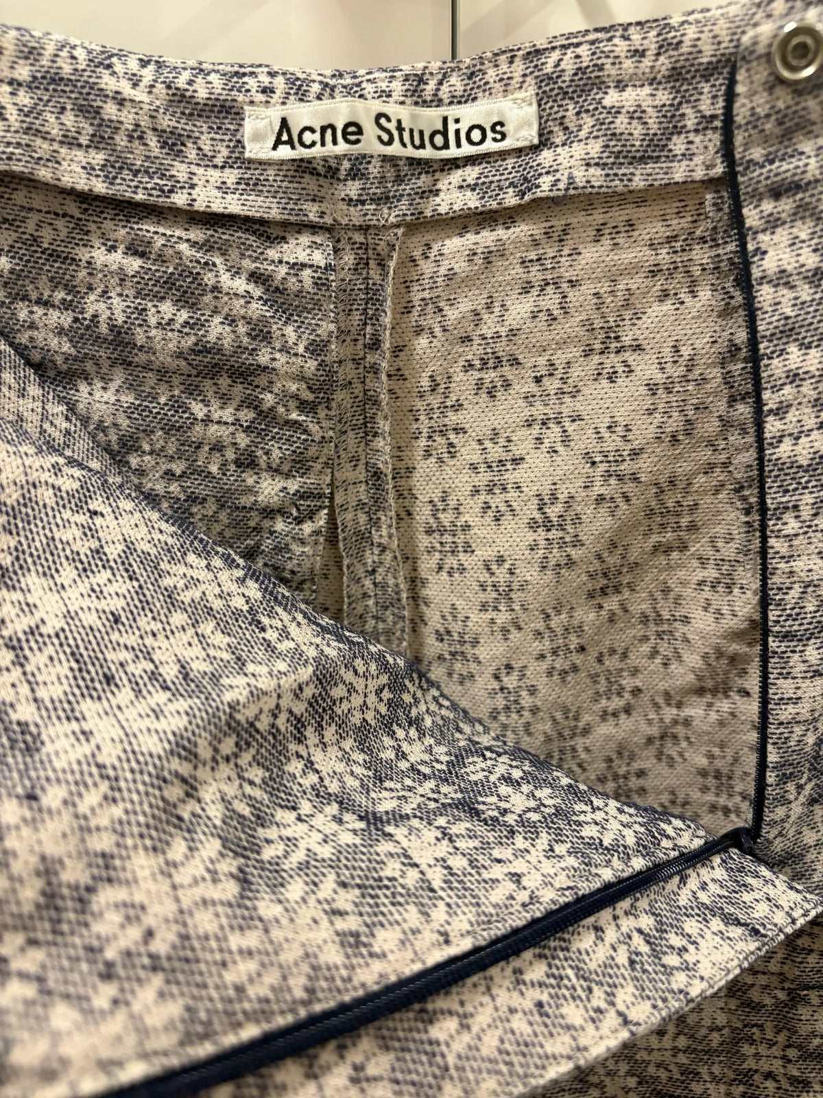 Acne Studios-kostymbyxor