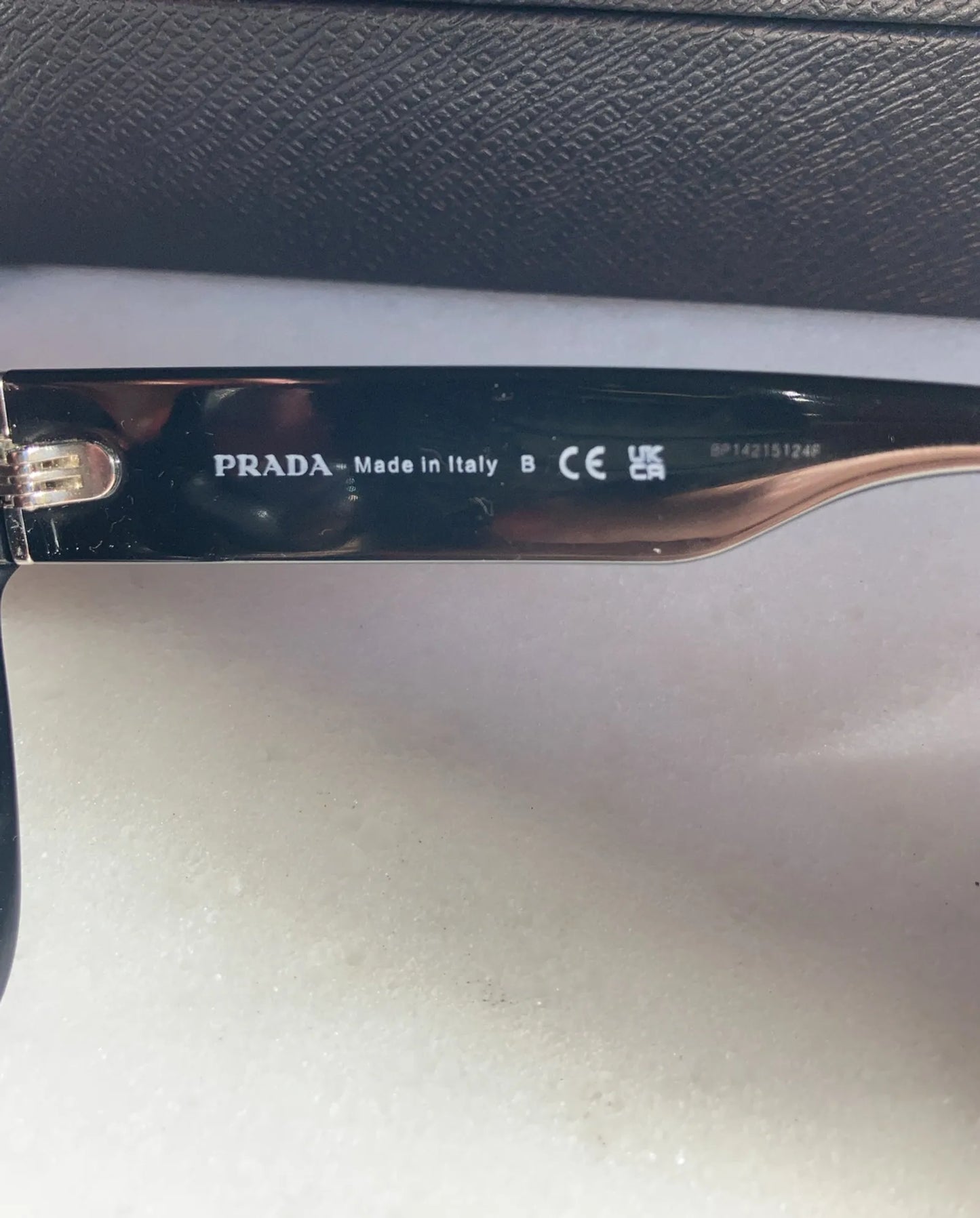 Prada-solglasögon