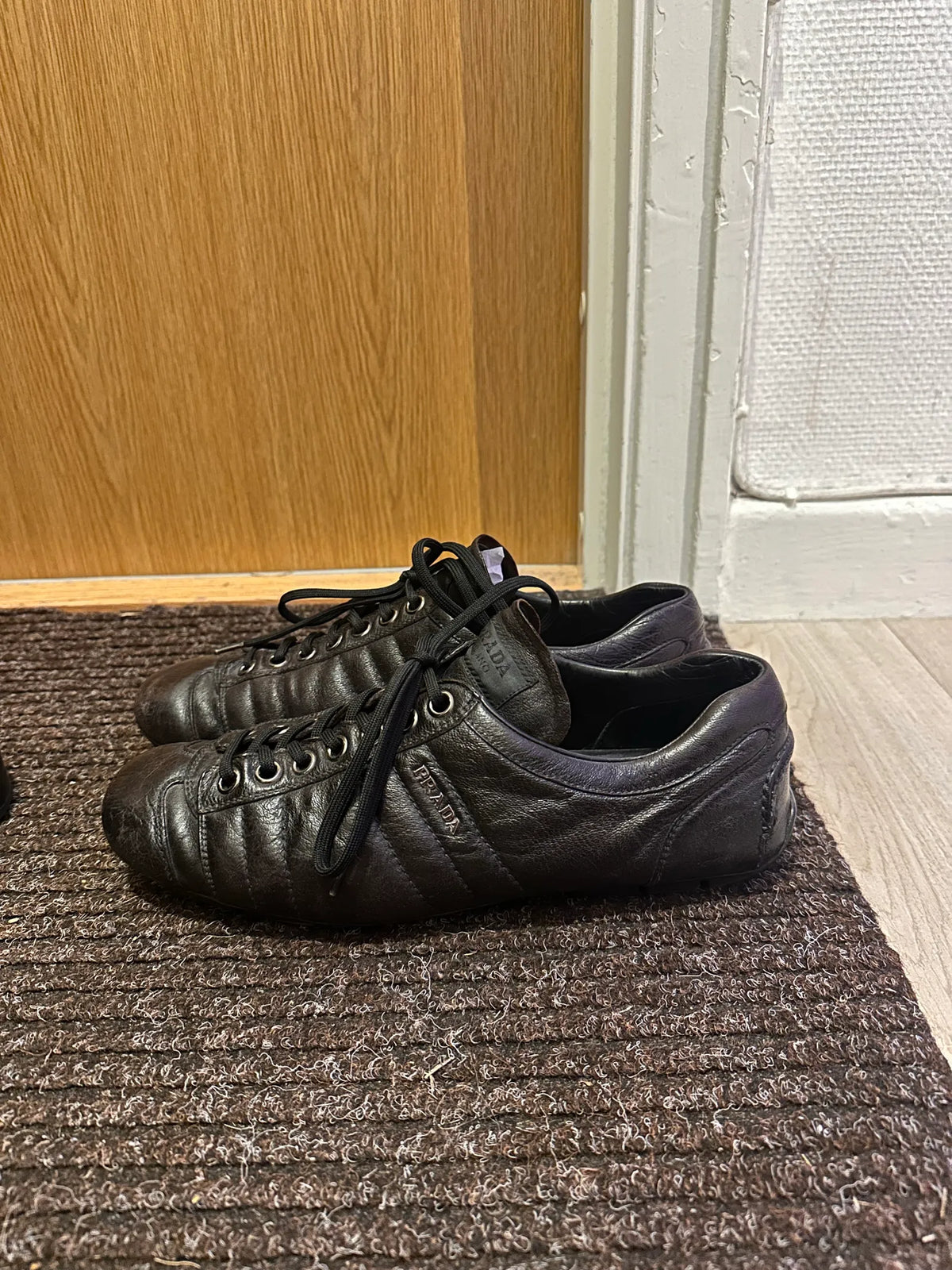 Prada-skinnsneakers
