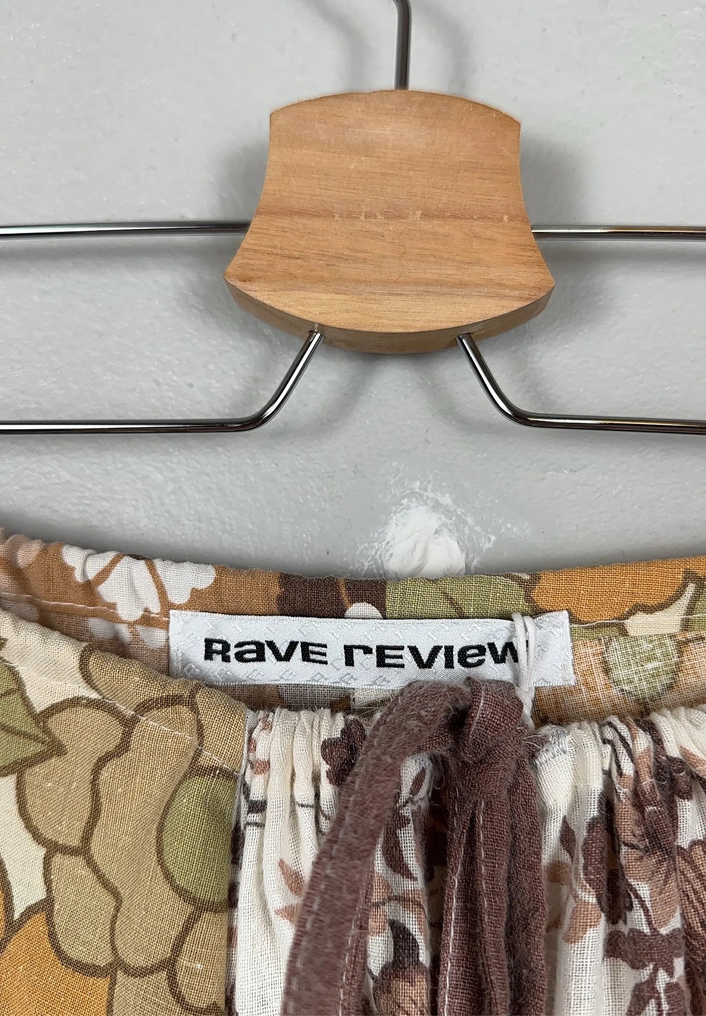 Rave Review-byxor NWT
