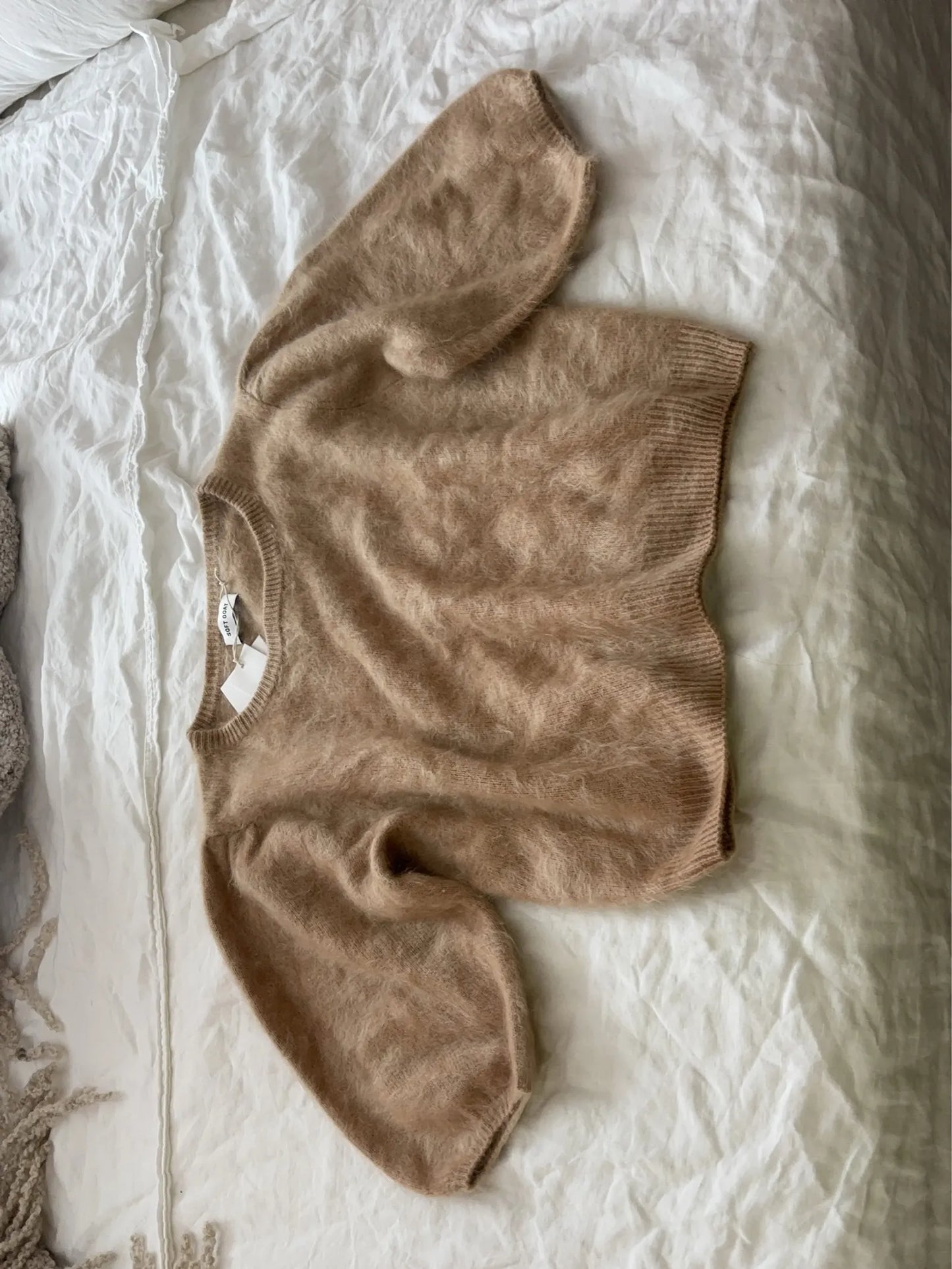 Soft Goat Brushed top Sweater