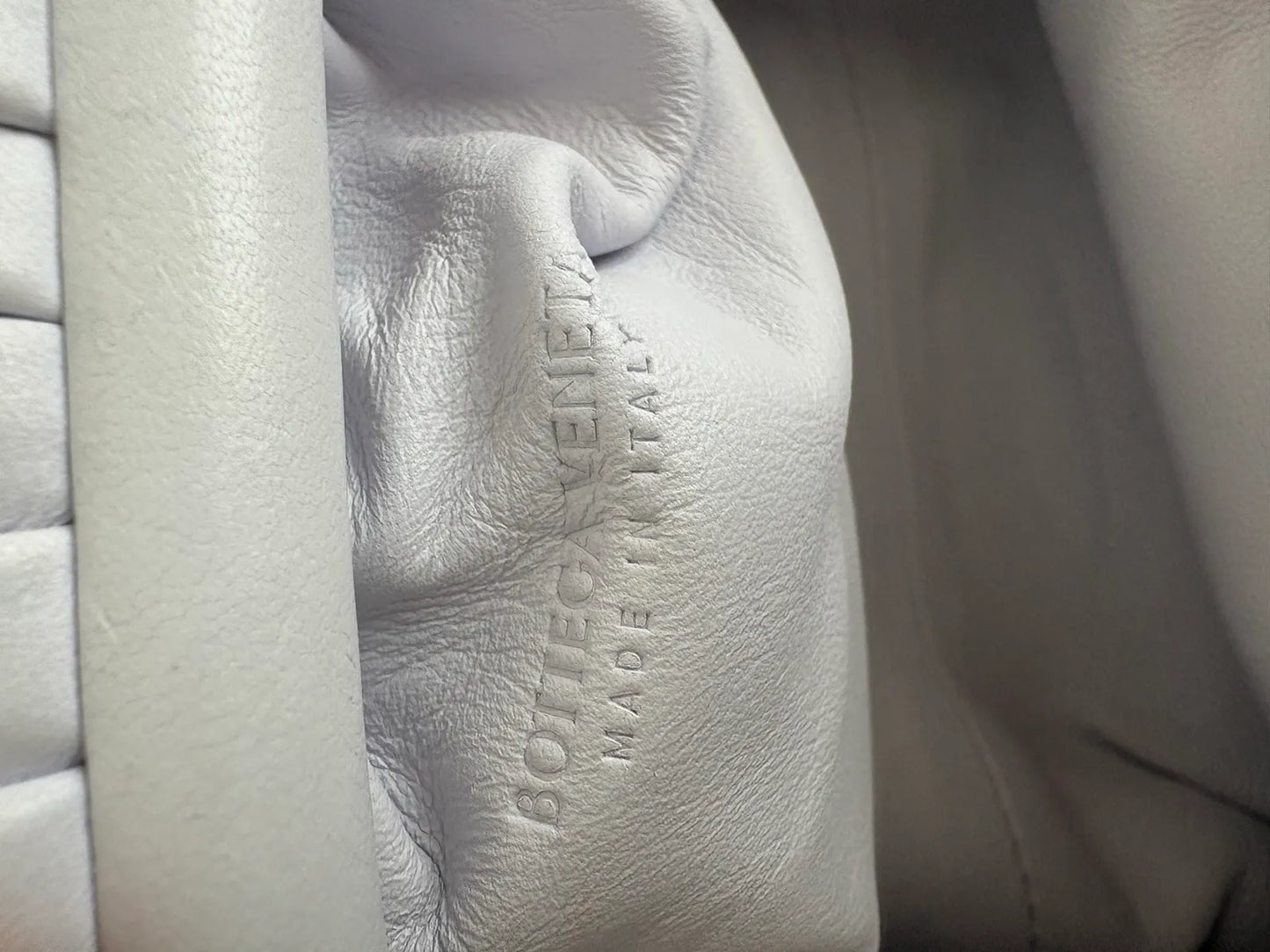 Bottega Veneta Mini Pouch-skinnhandväska