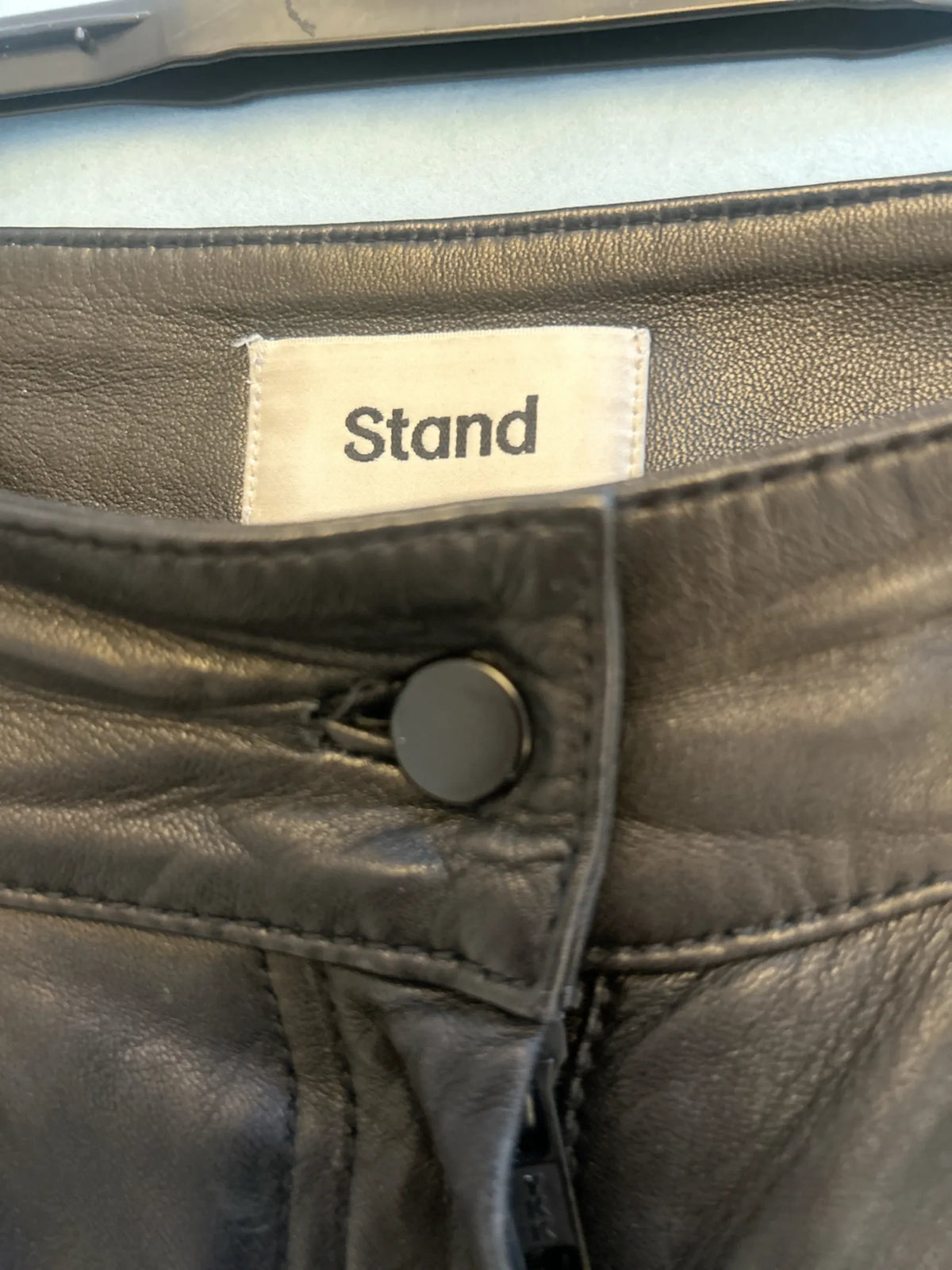 Stand Studio-skinnbyxor