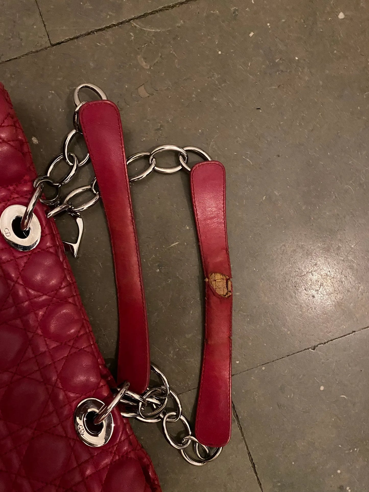 Christian Dior Cannage Soft Shopping-skinnhandväska
