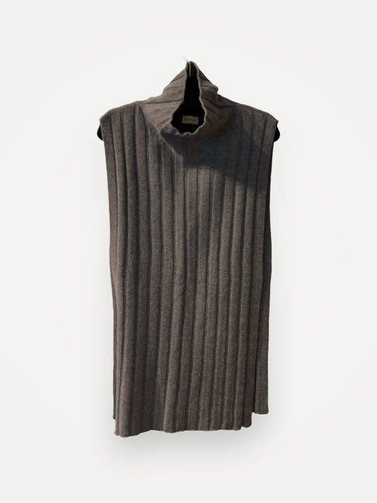 By Malene Birger Poncho