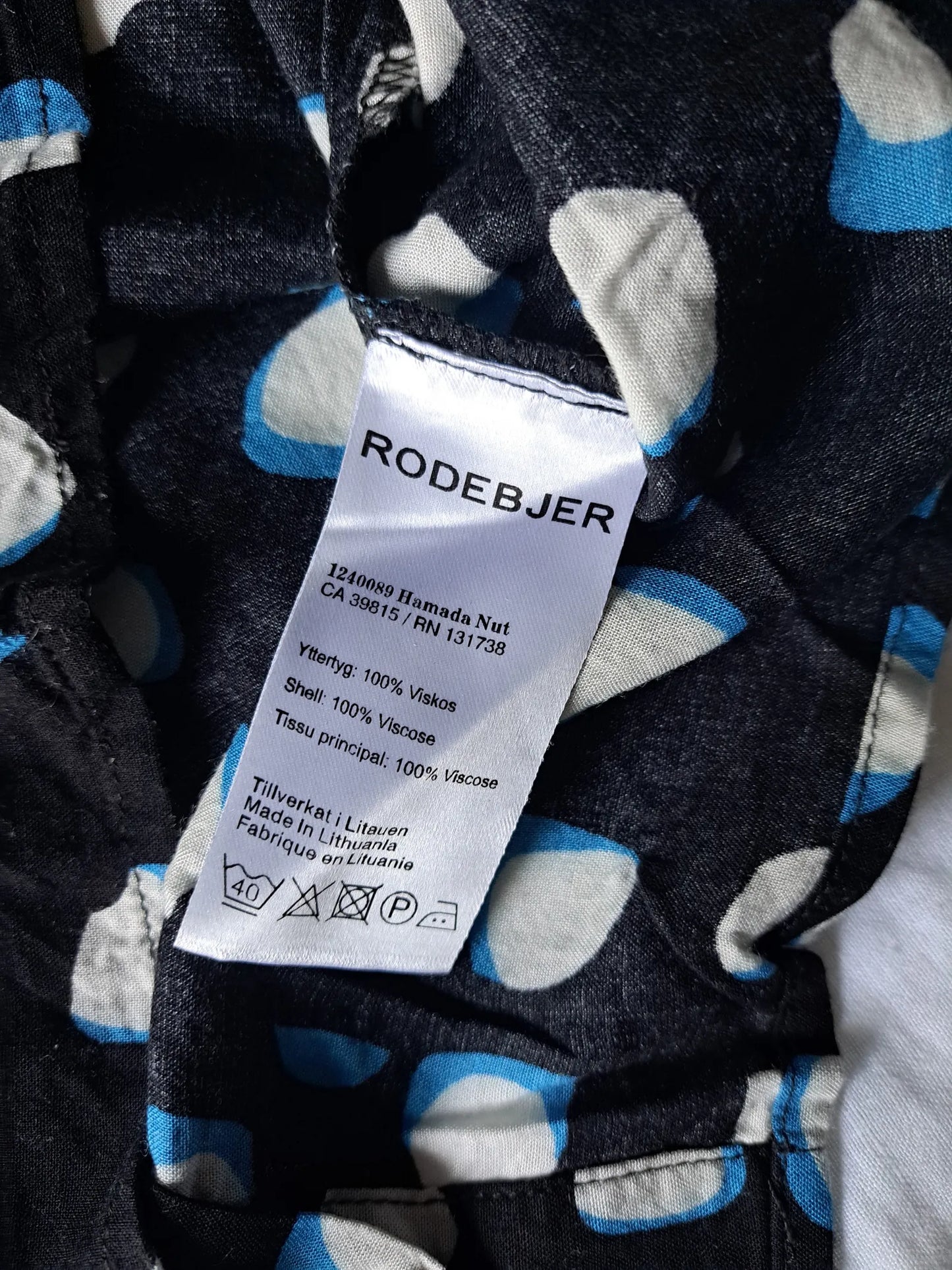 Rodebjer Hamada Nut, Med Knappning I Rygg. Blouse