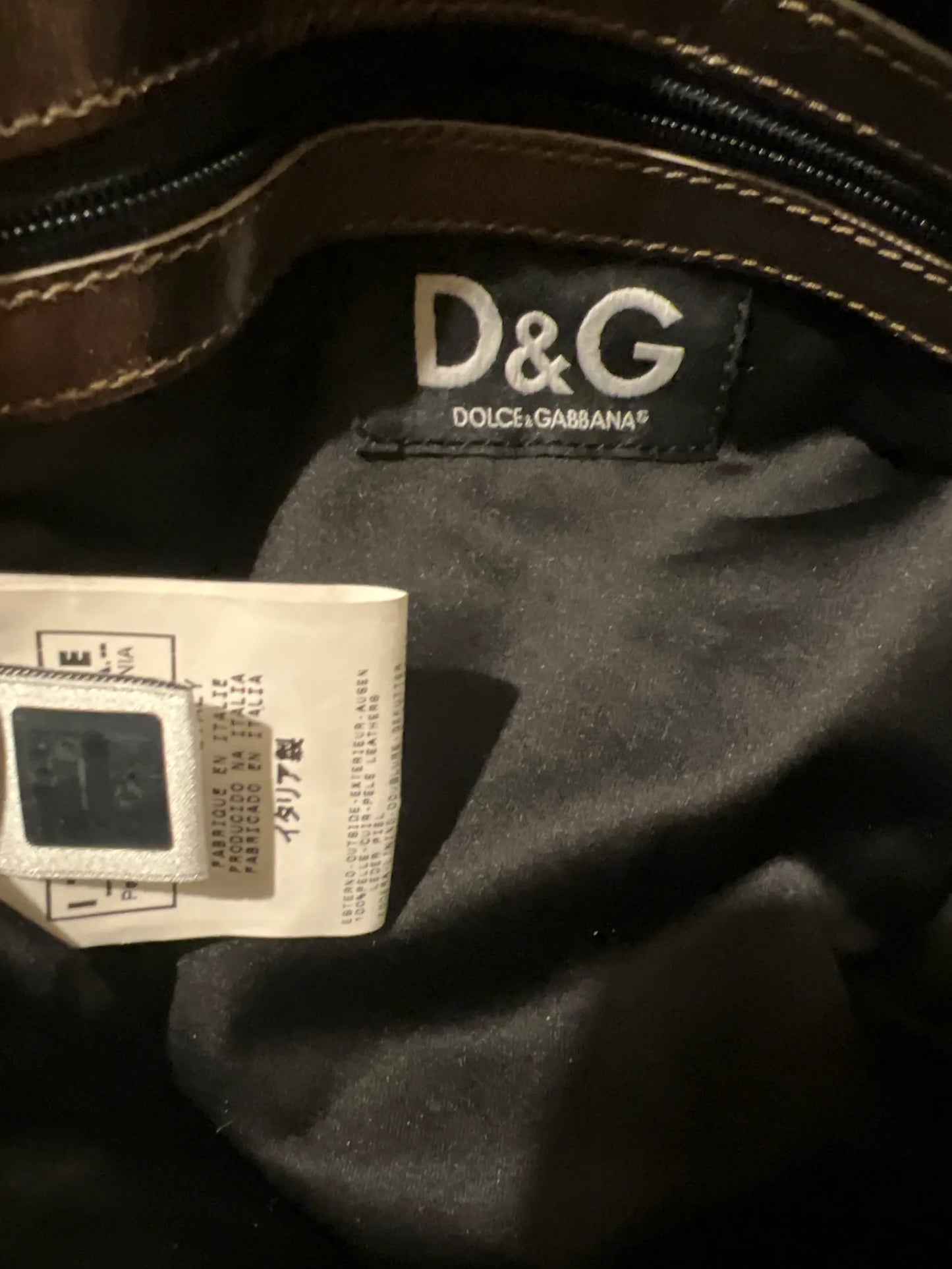 Dolce & Gabbana-skinnaxelremsväska NWOT