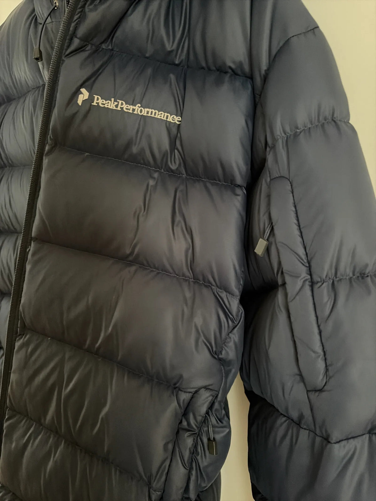 Peak Performance Frost-dunjacka