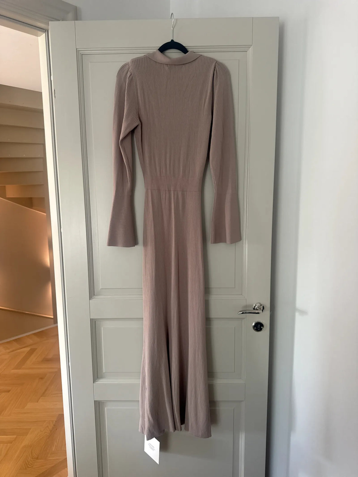 Adoore Basel Midi-klänning NWT