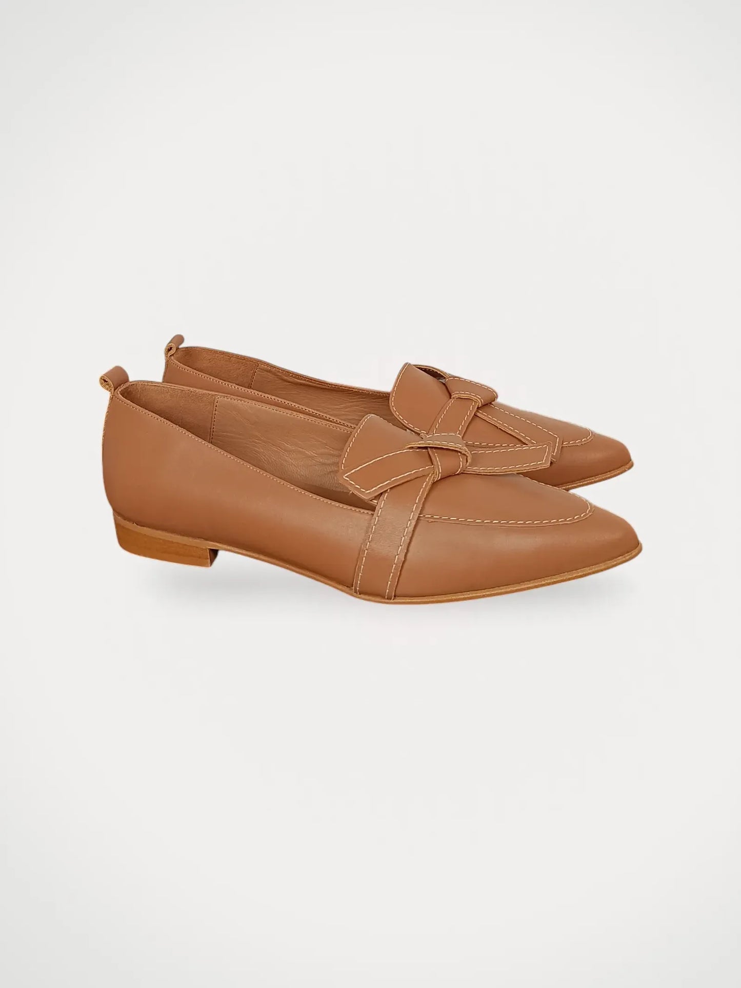 Flattered Ally Cognac Leather-skinnloafers NWOT
