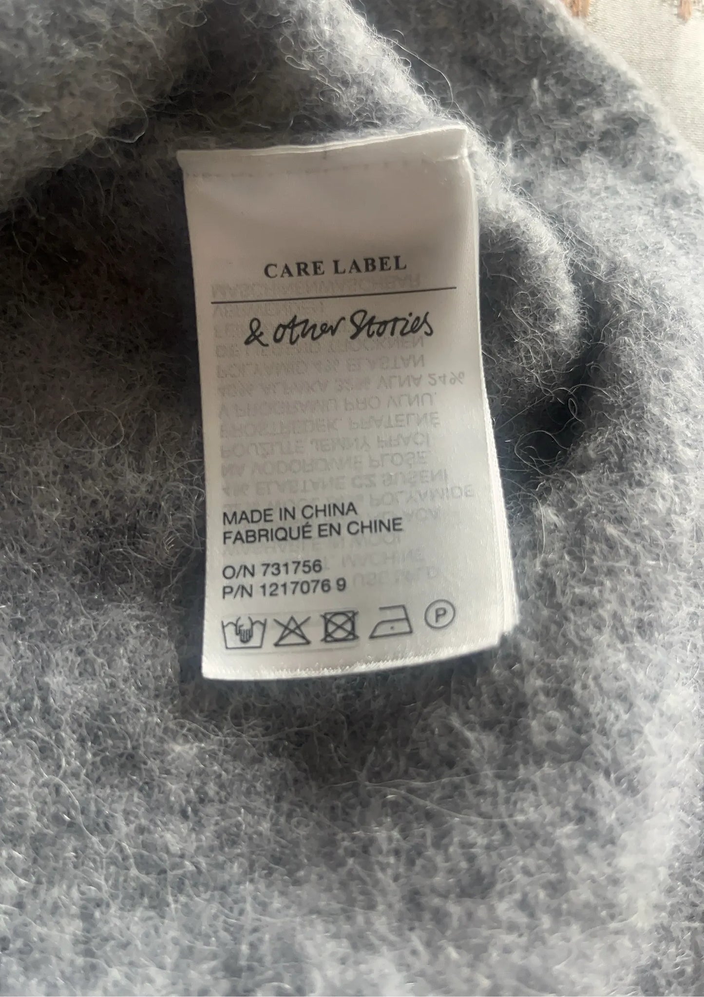 & Other Stories-ulltröja