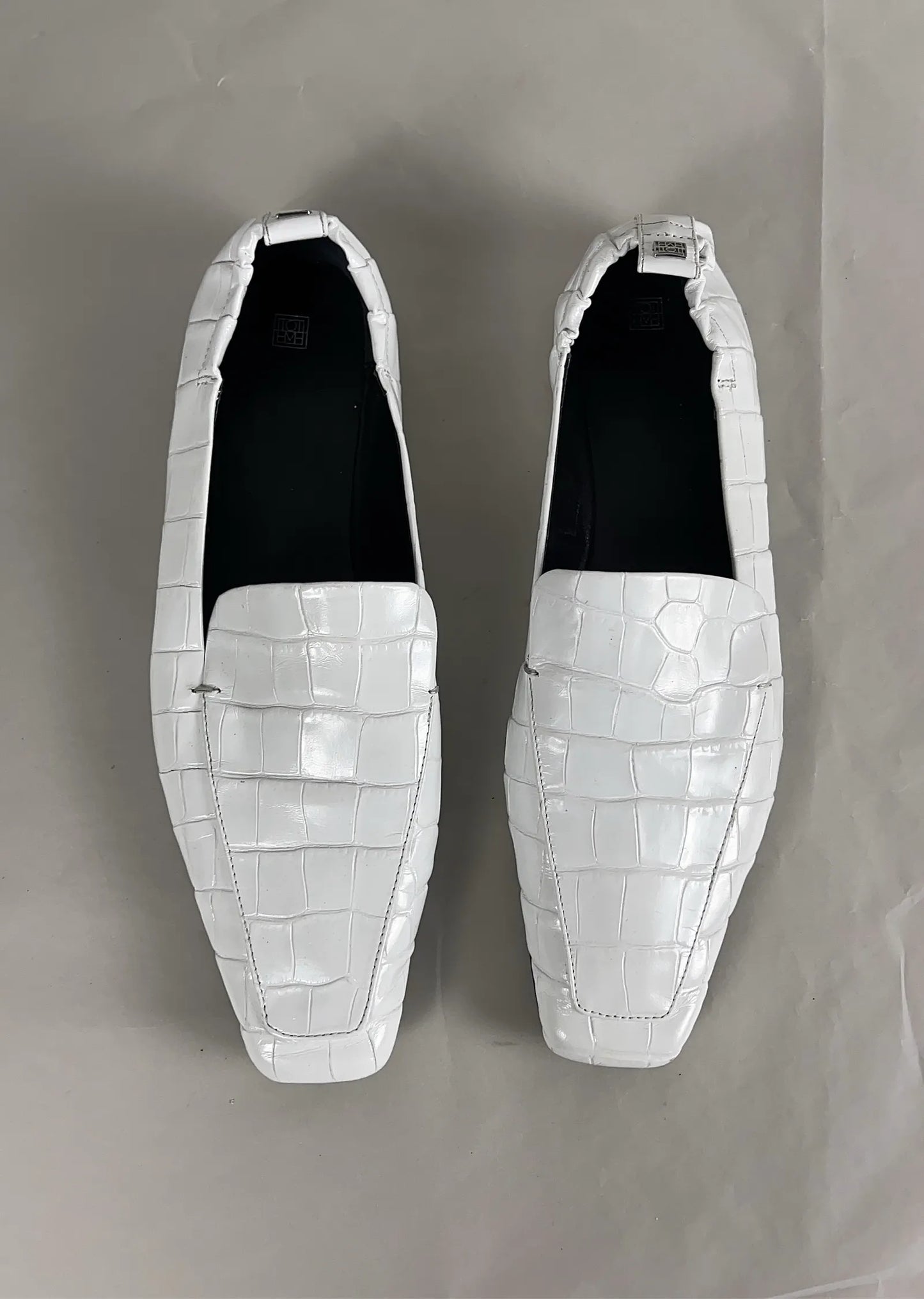 Toteme-skinnloafers