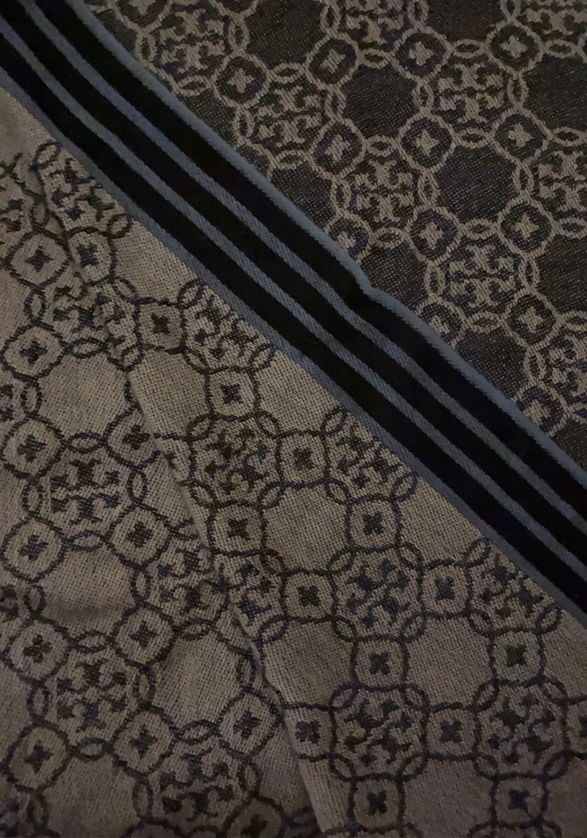 Tory Burch-sidensjal