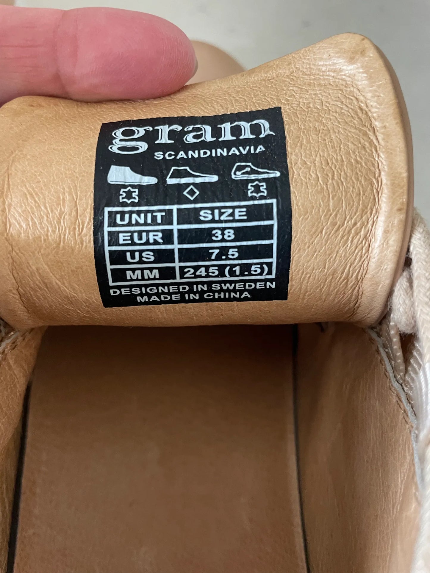 Gram 365g Sneakers
