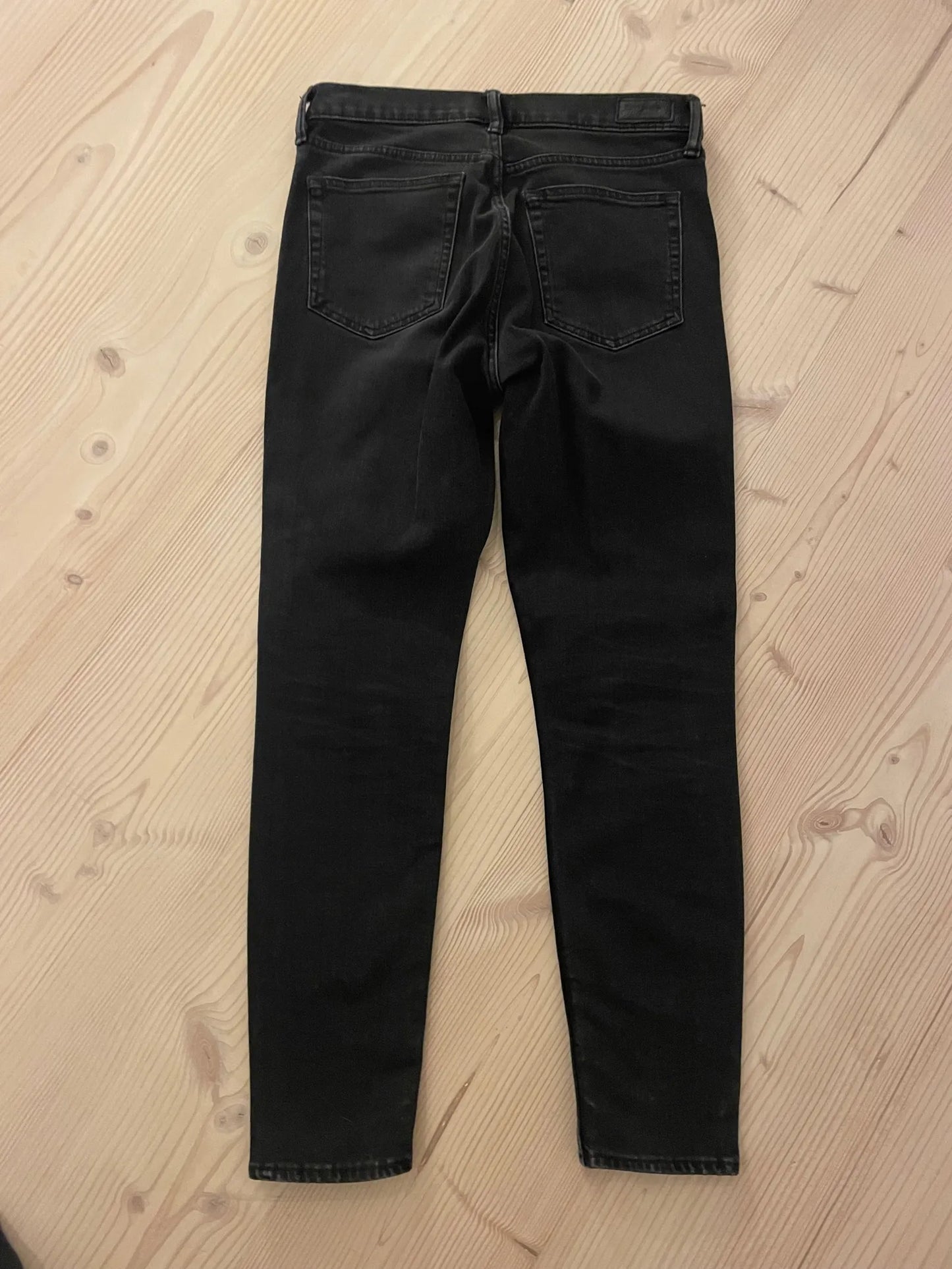 Ralph Lauren Tompkins Skinny High Rise Ankle Jeans