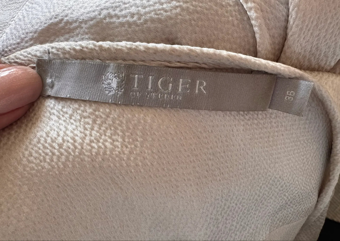 Tiger of Sweden-blus