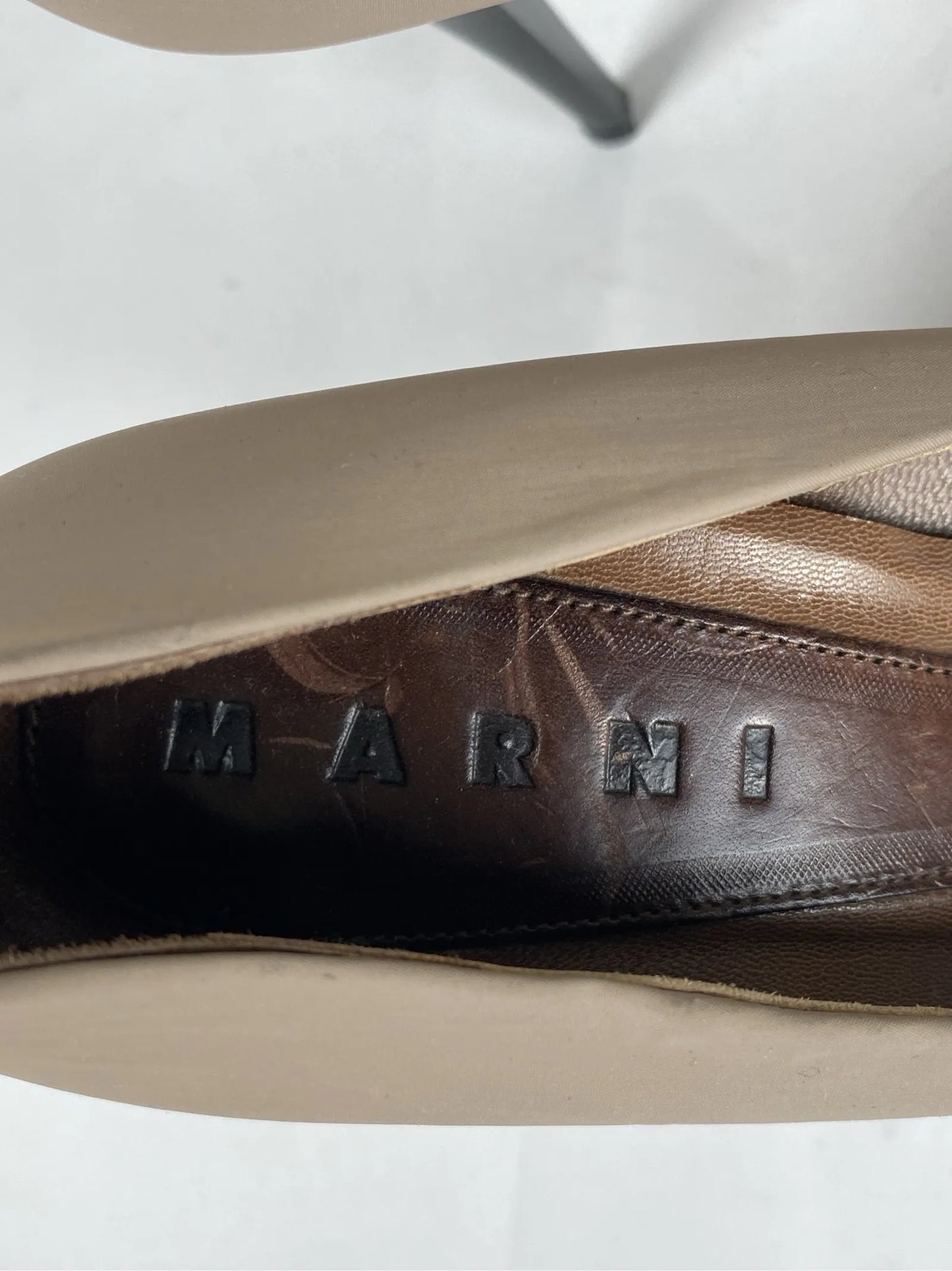 Marni-skinnklackar