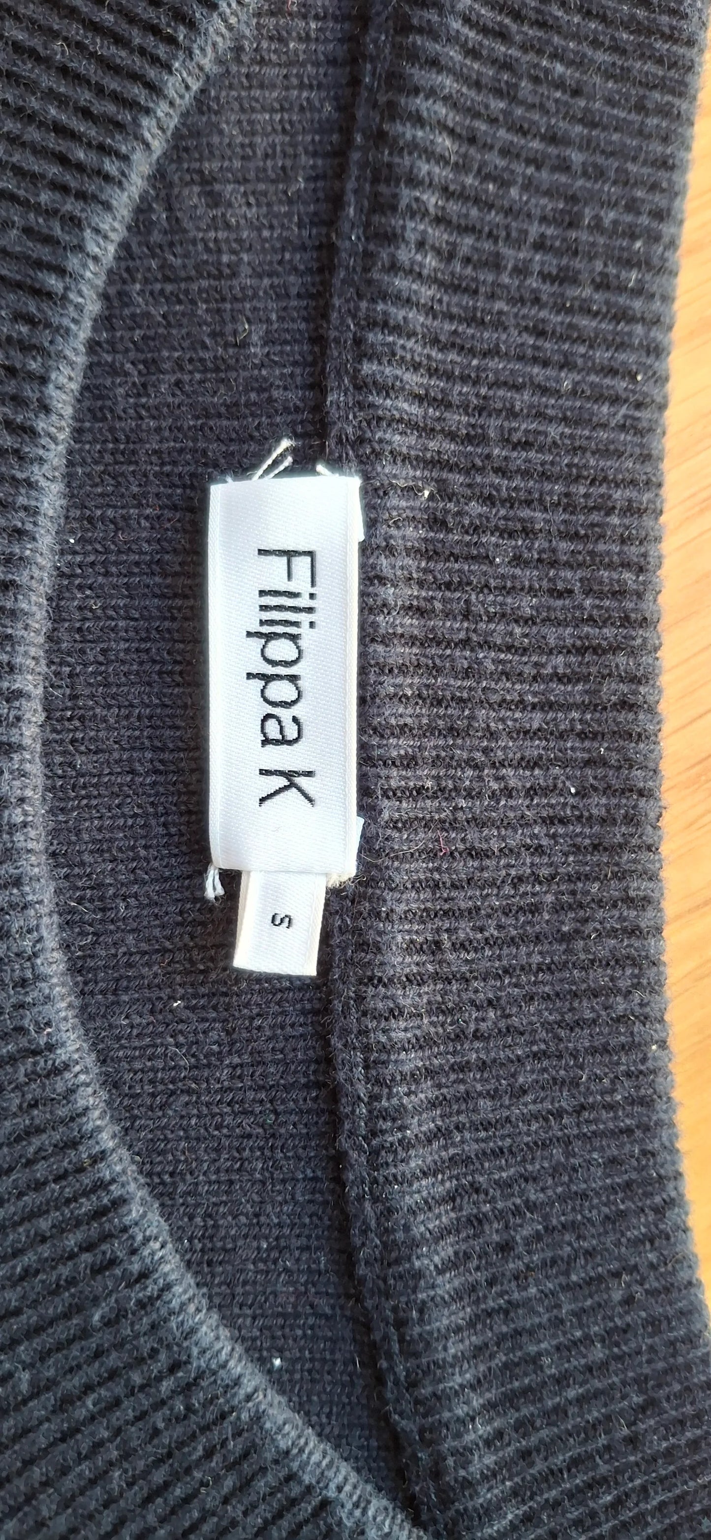 Filippa K-tröja