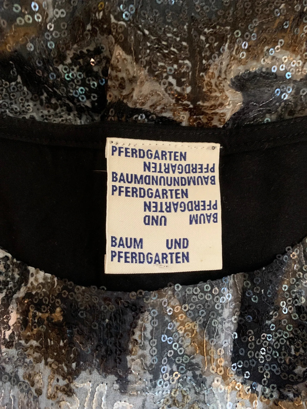Baum und Pferdgarten Dress