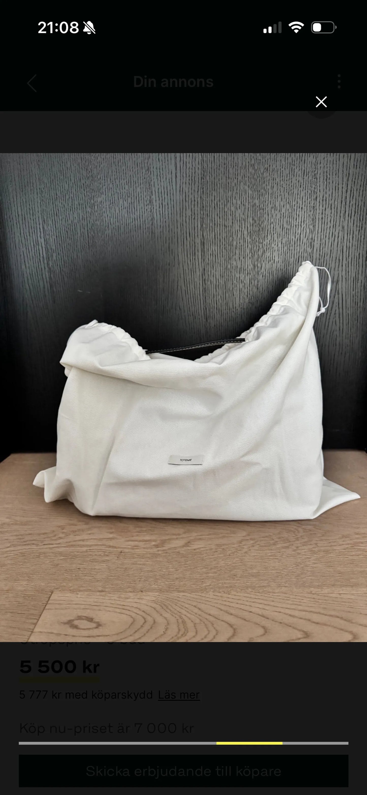 Toteme T-lock Handle Ecru/black Shoulder bag