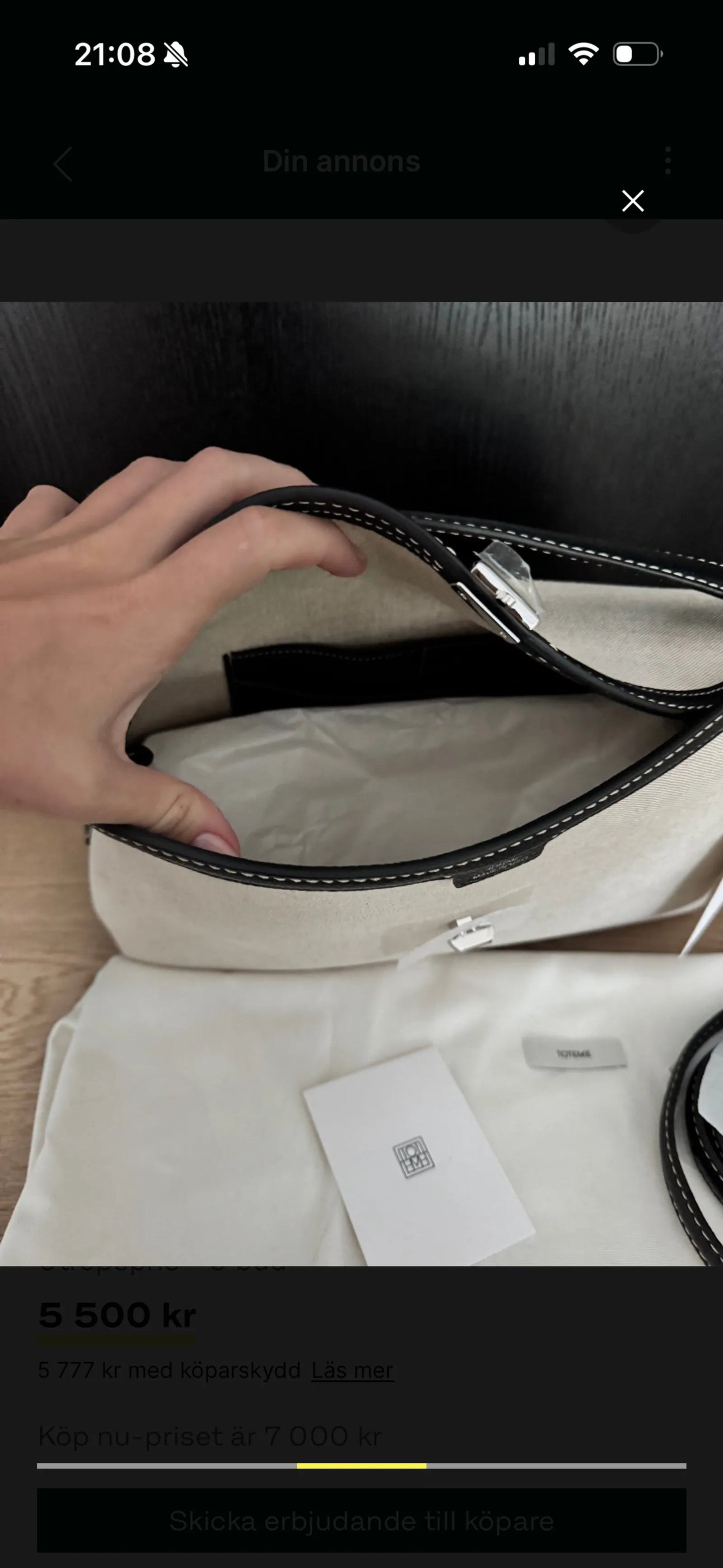 Toteme T-lock Handle Ecru/black Shoulder bag