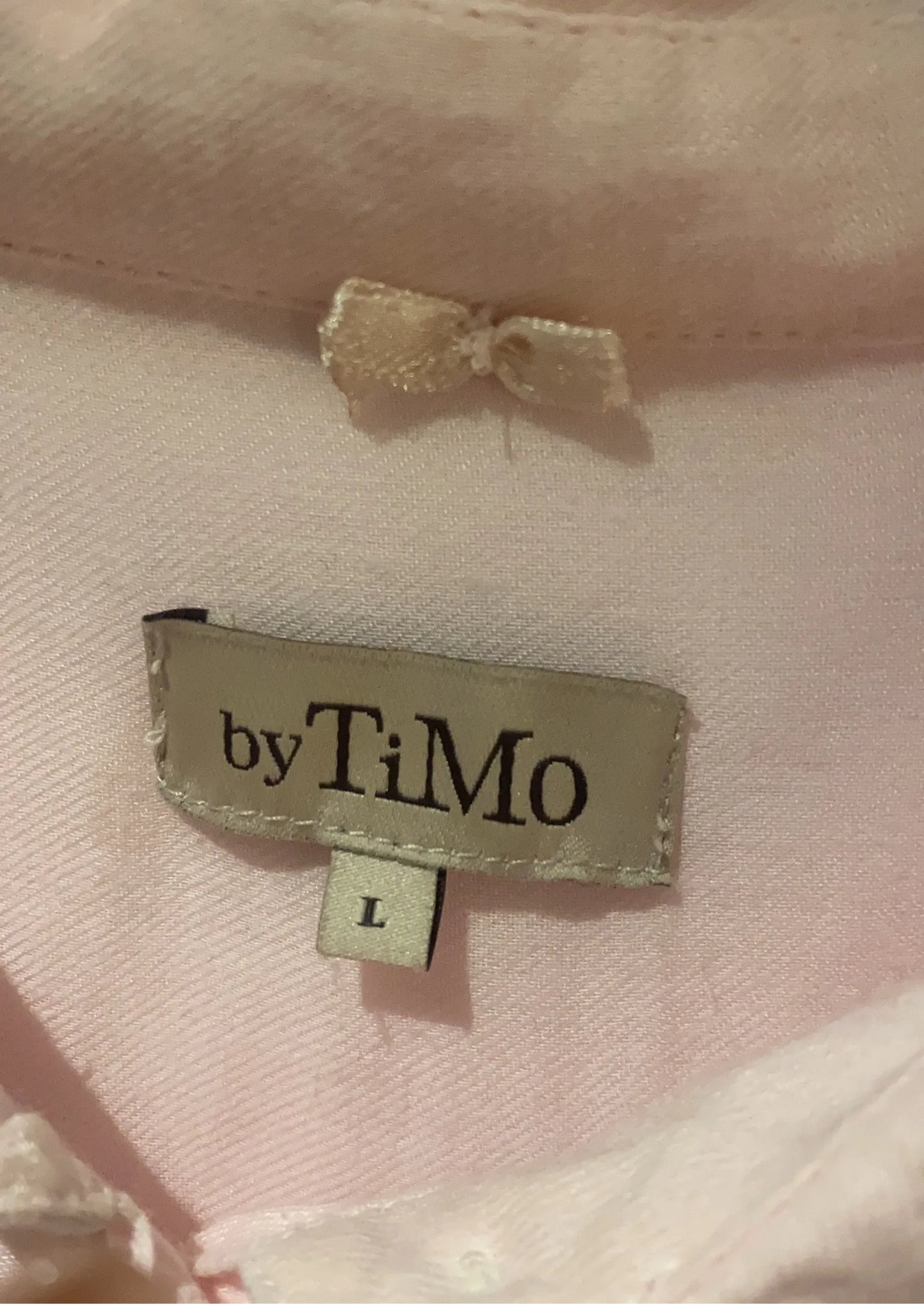 By Timo Shirt