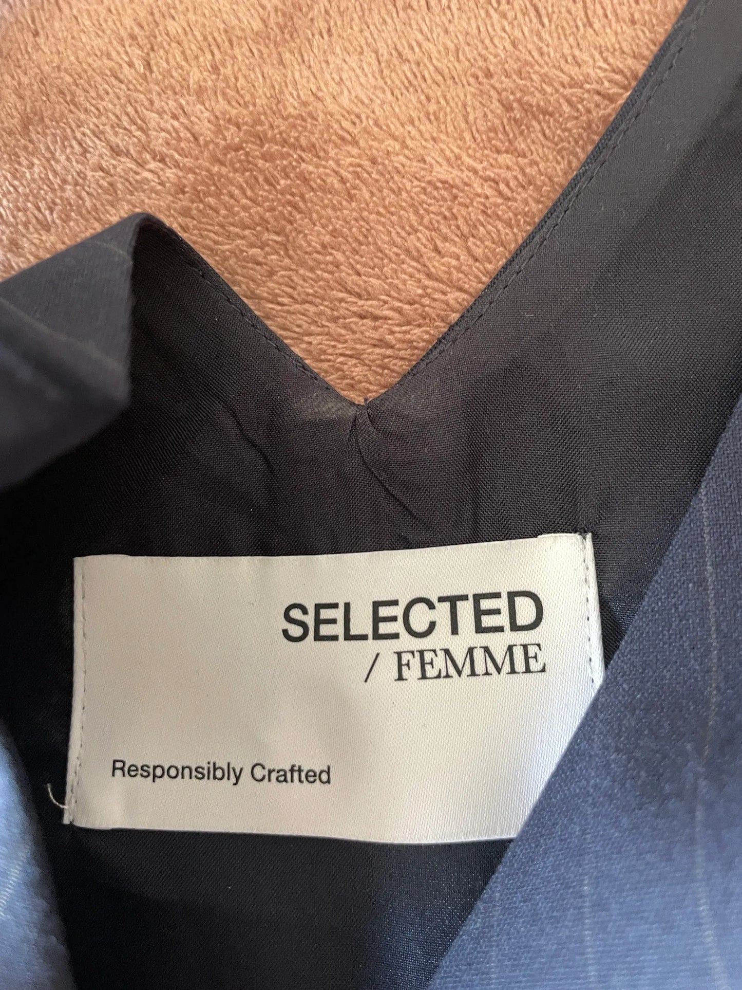 SELECTED-klänning NWT