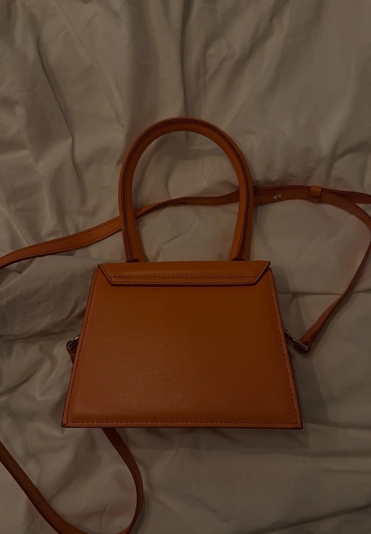 Jacquemus-skinnhandväska NWOT