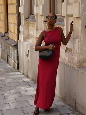 NA-KD Soft Line Boat Sleeveless Maxi-klänning