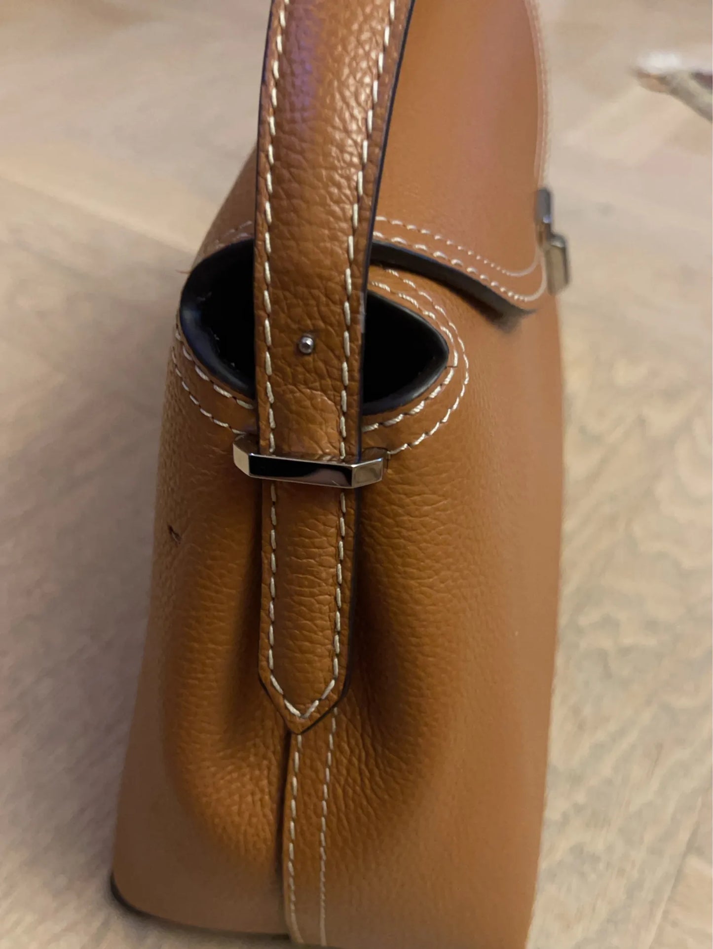 Toteme T-lock Handle Shoulder bag