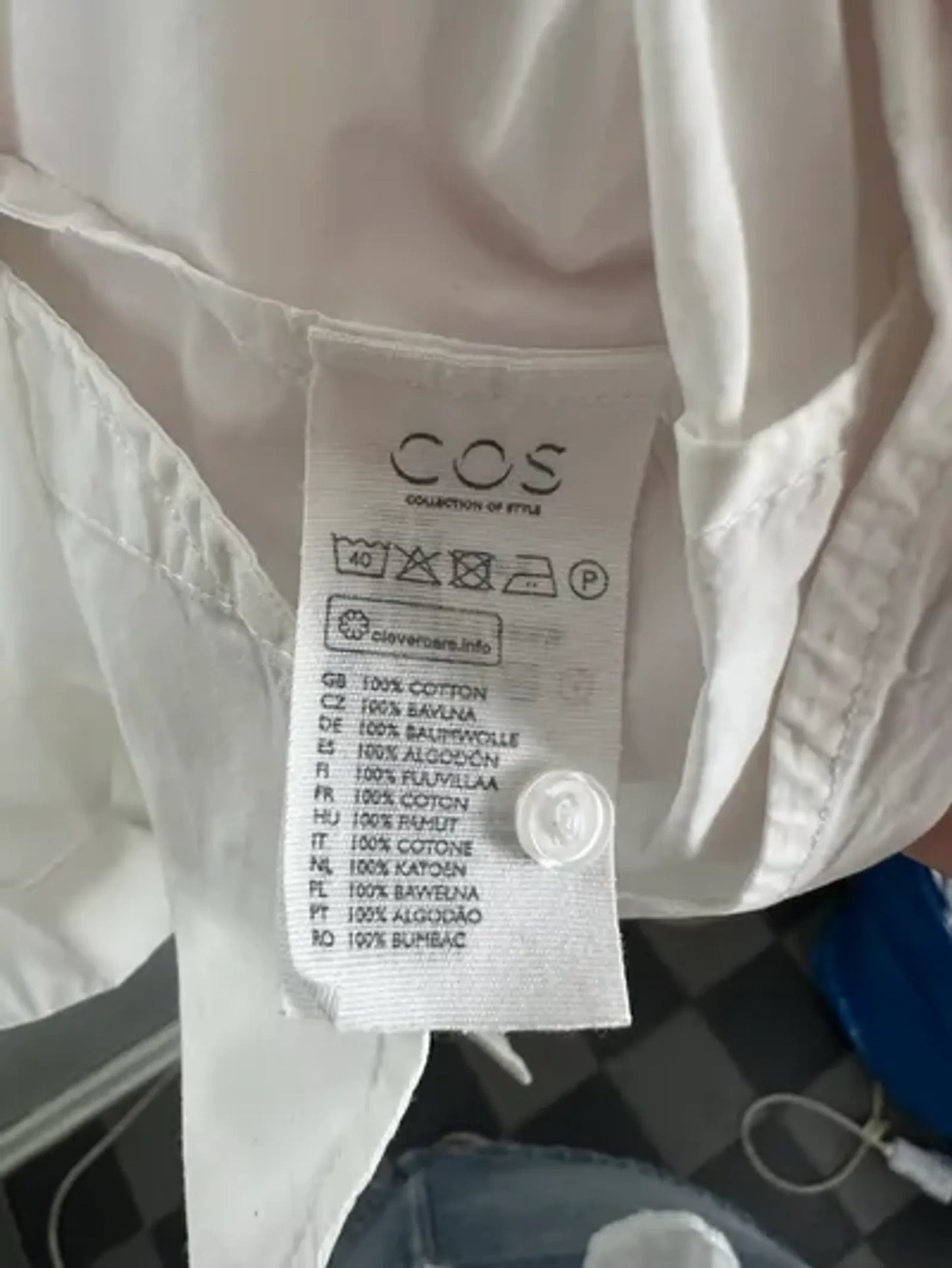 Cos-skjorta
