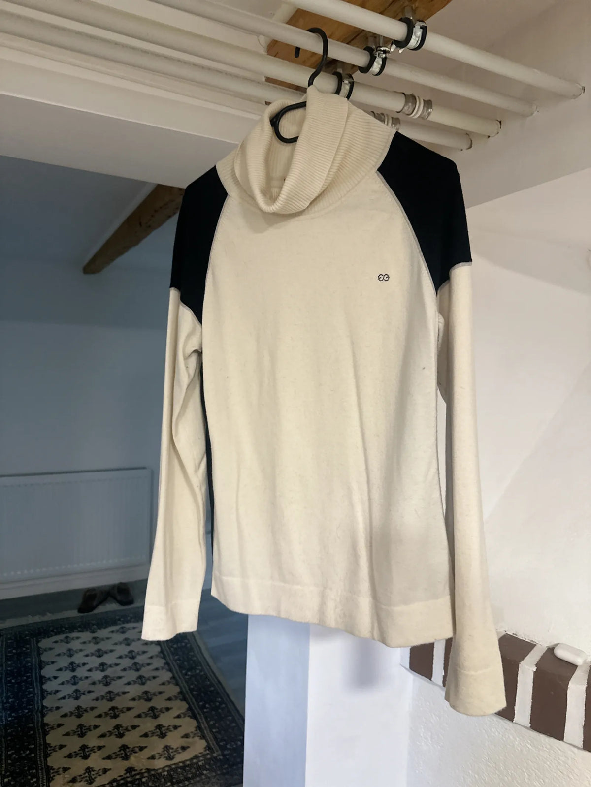 Escada-ulltröja