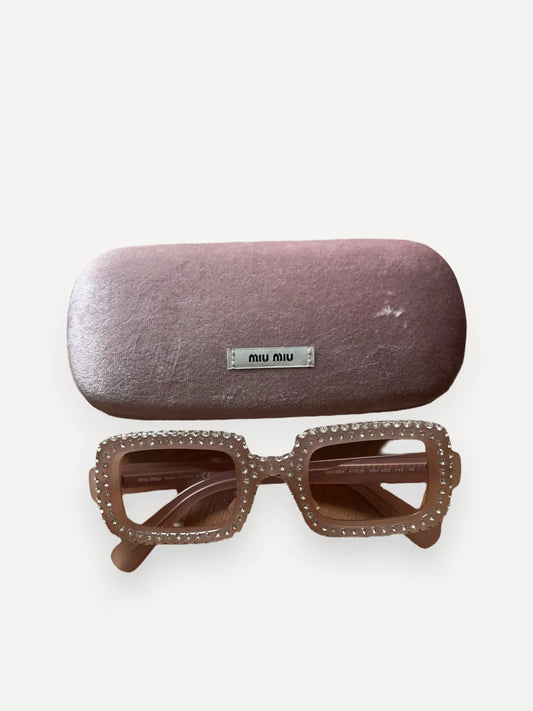 Miu Miu-solglasögon NWOT