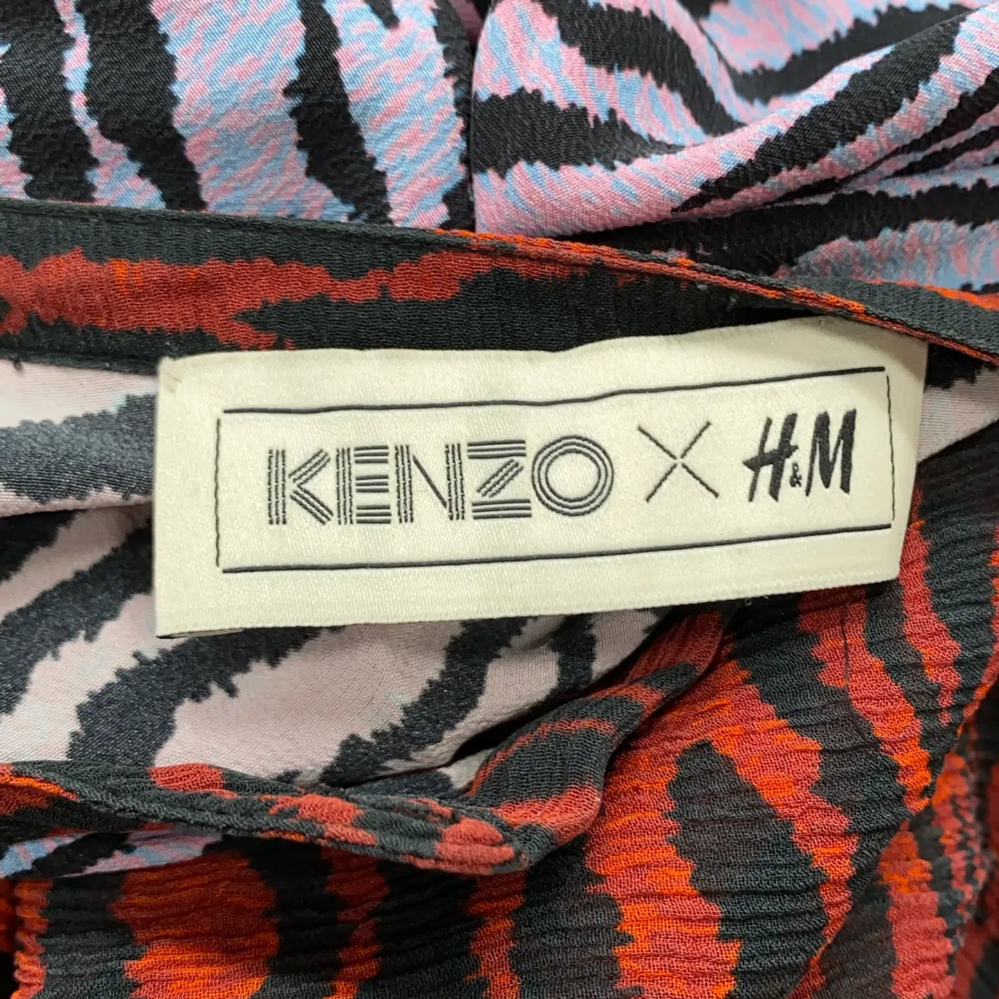 Kenzo X H&M-sidenklänning