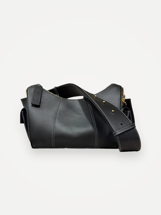 RSVP Paris Batman Smooth Black Calfskin-skinnaxelremsväska