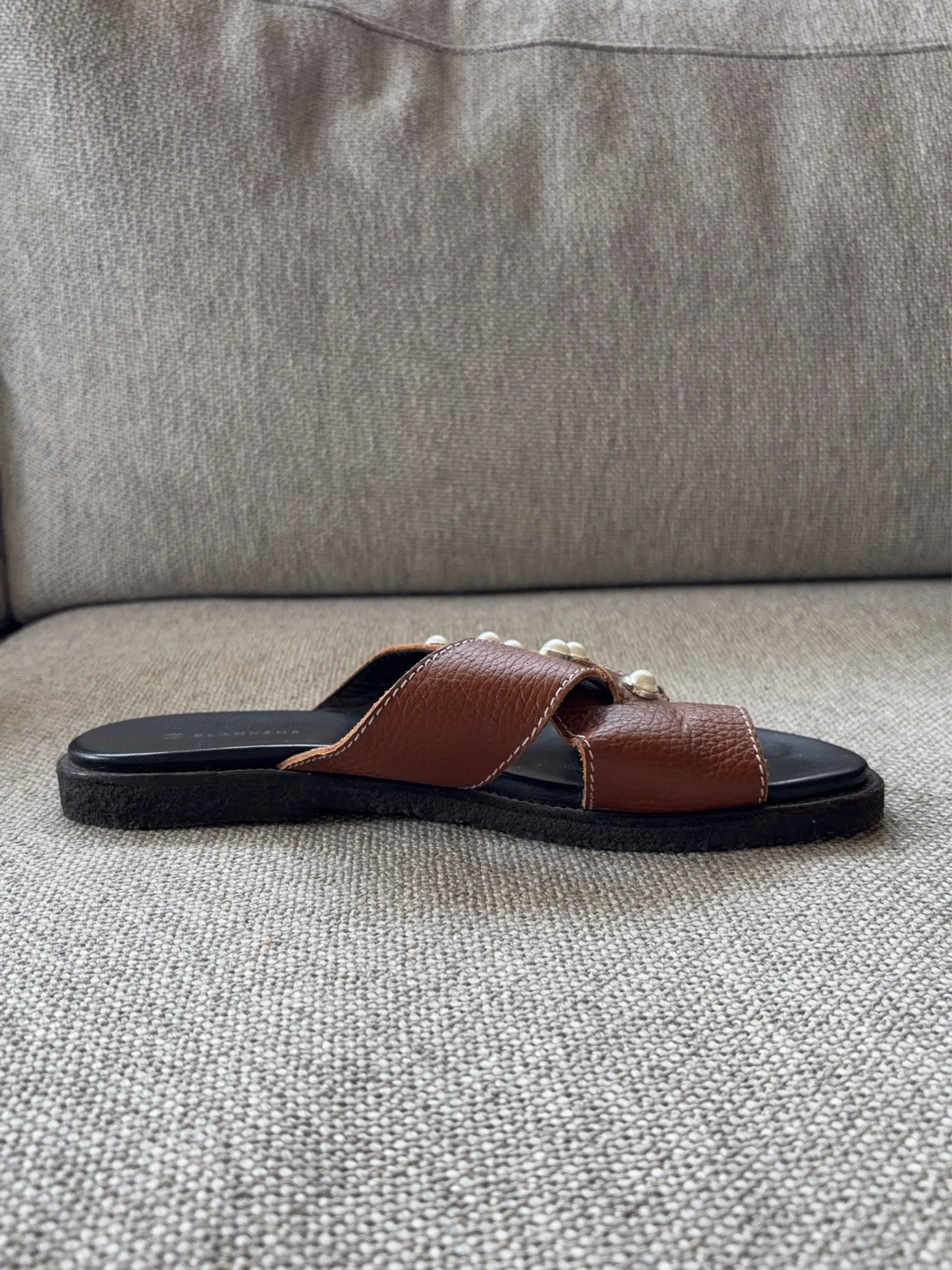 Blankens The Mette Brown Eco Leather With Pearls-skinnsandaler