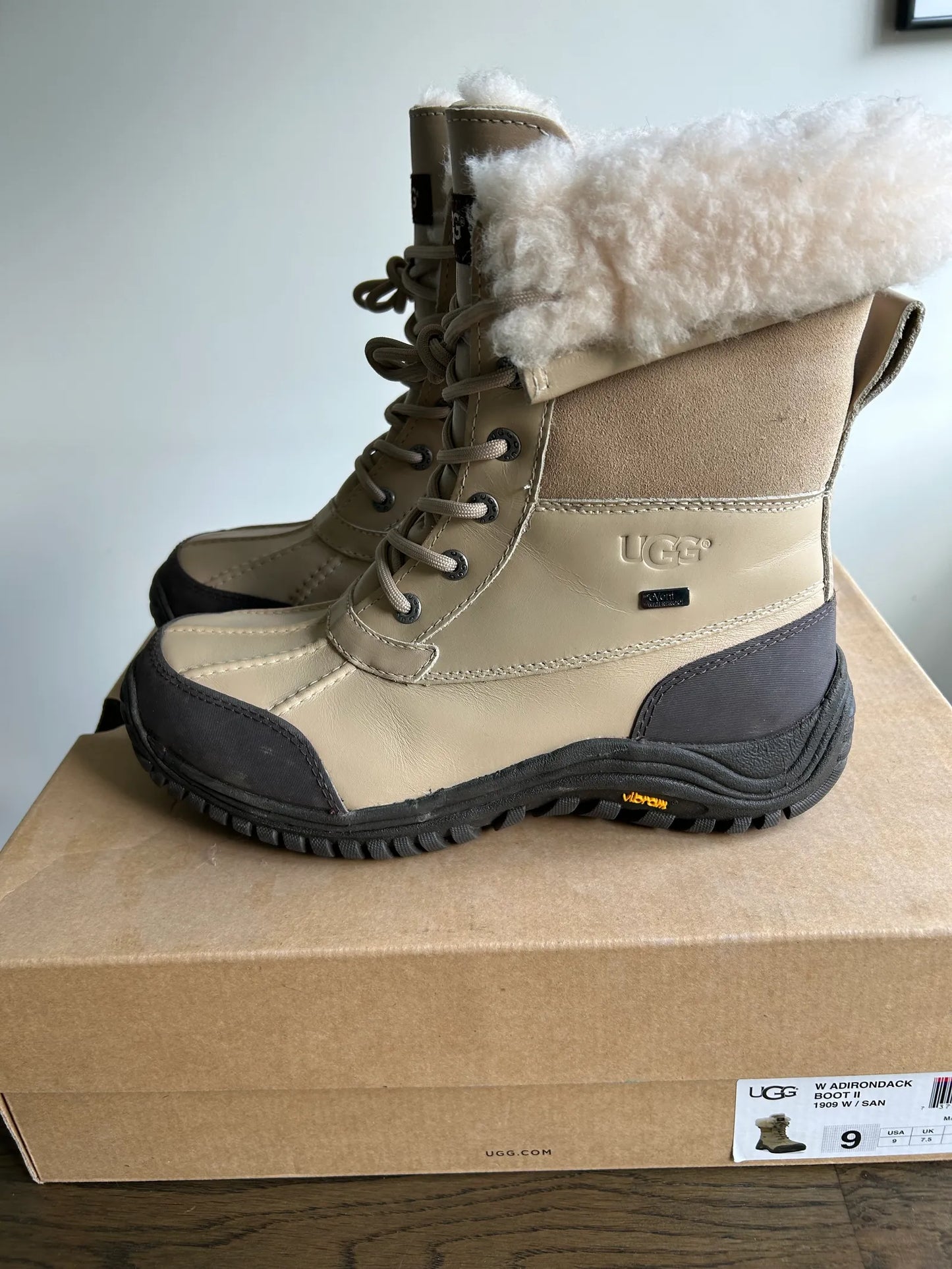 UGG Adirondack 1909-skinnvinterskor